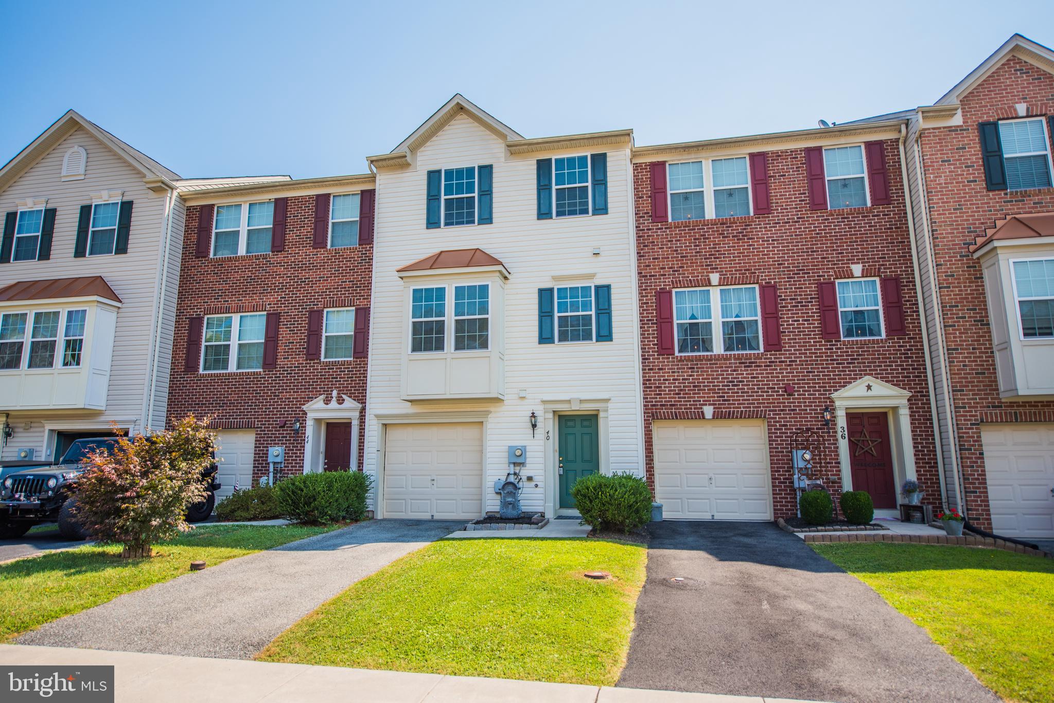 BROOKFIELD - Residential