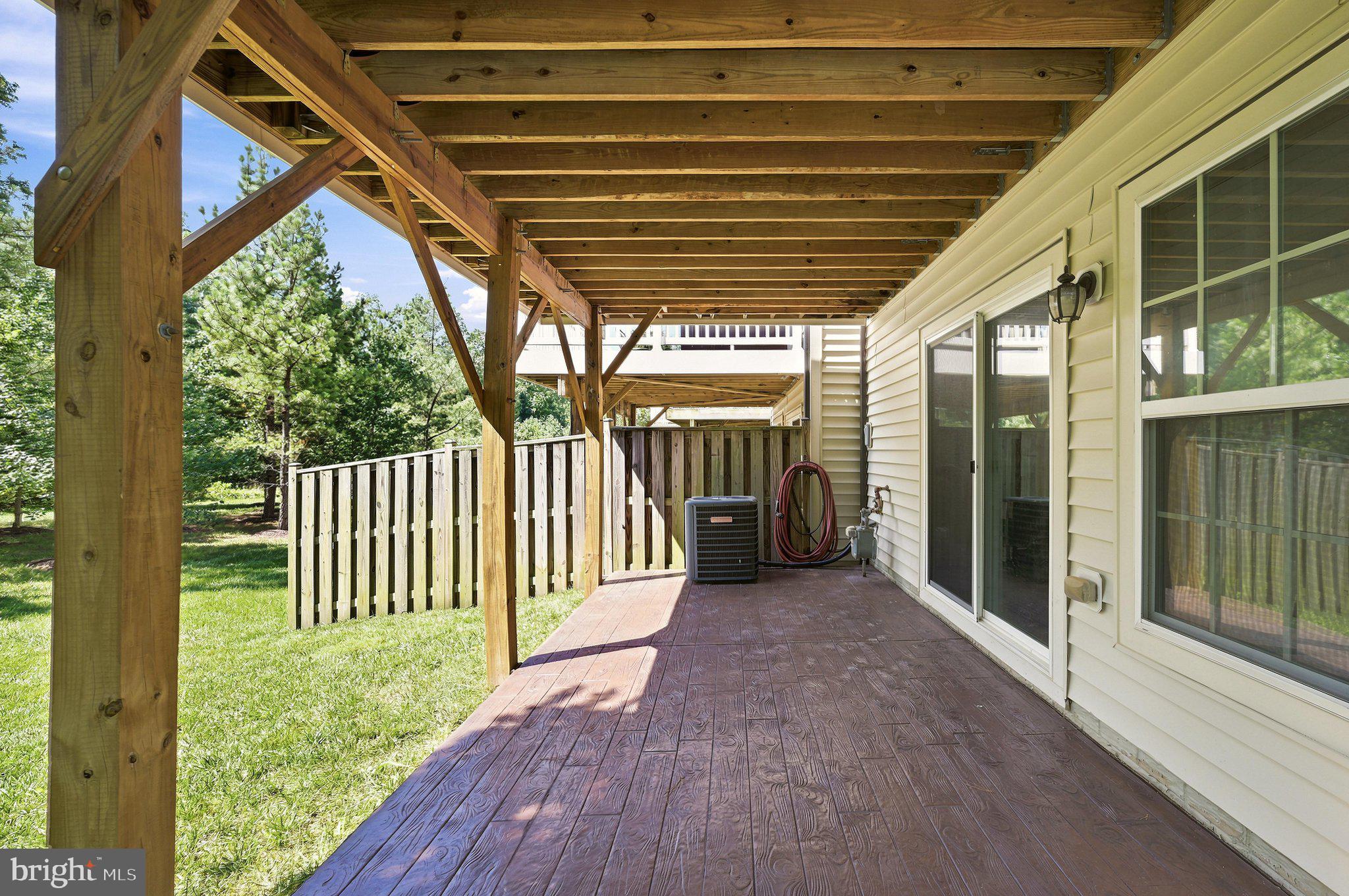 PEMBROOKE - Residential