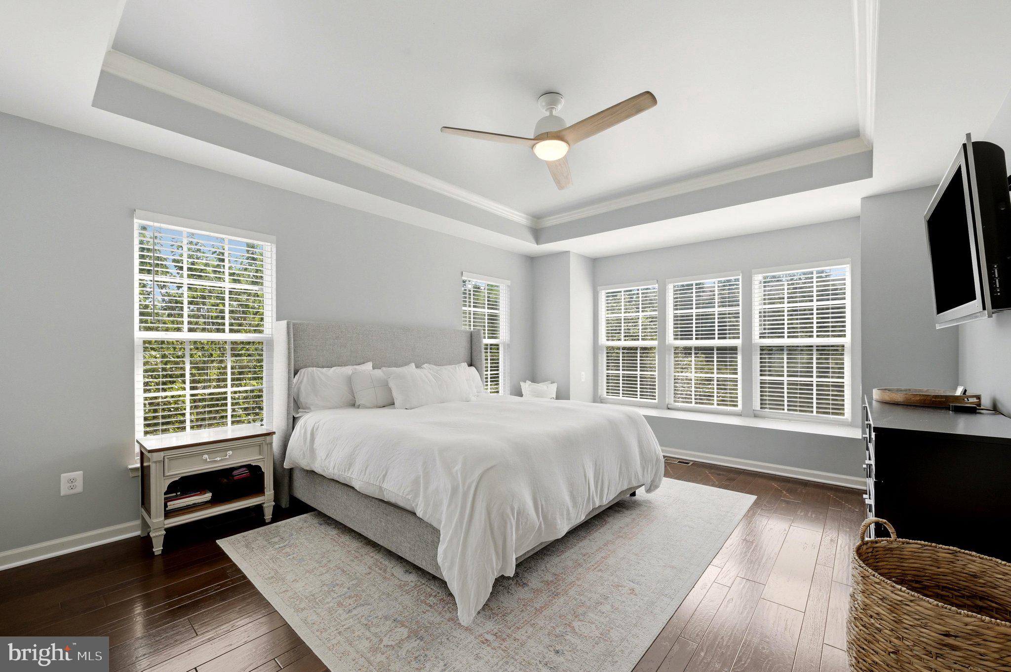 PEMBROOKE - Residential