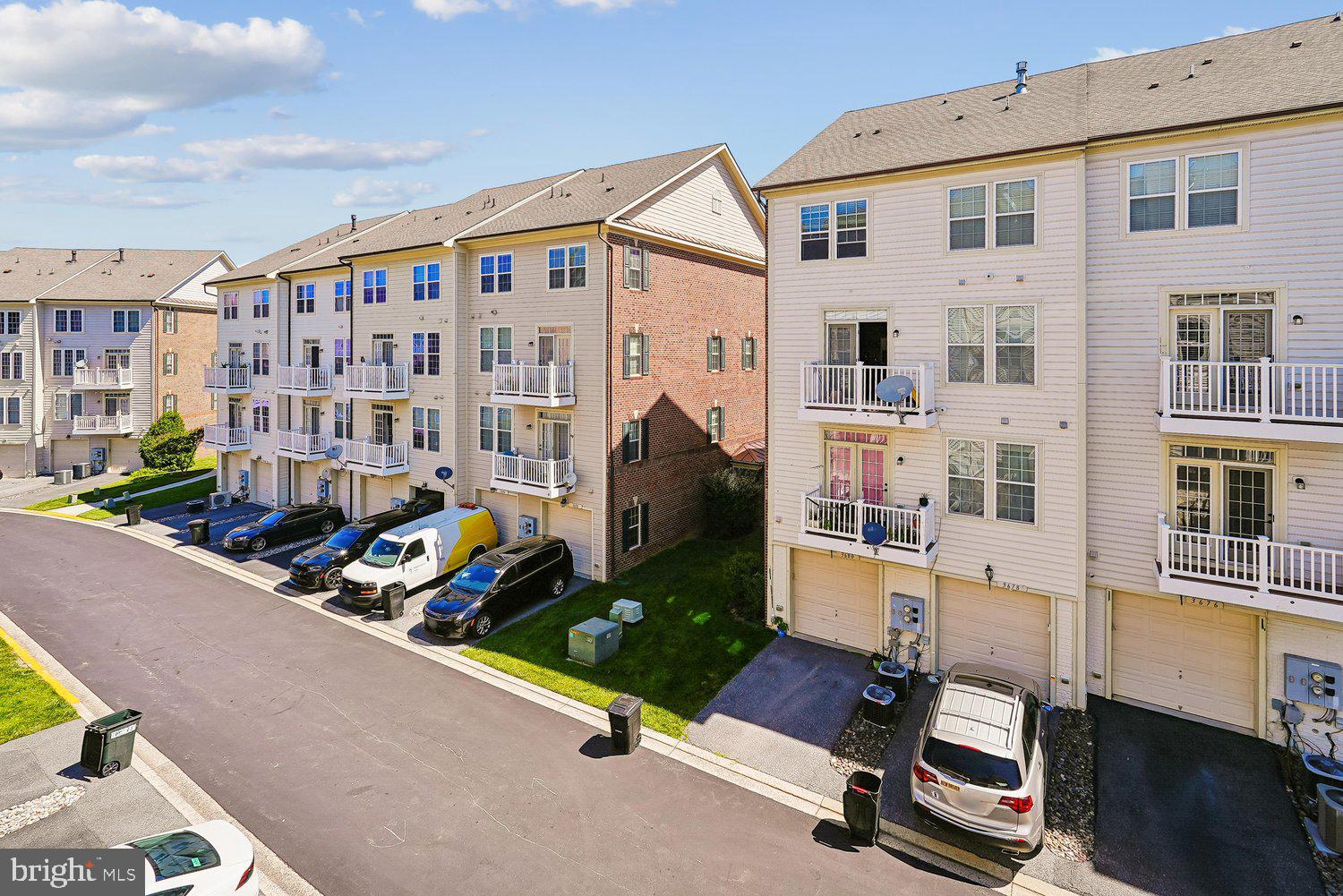 VILLAGES OF URBANA - Residential