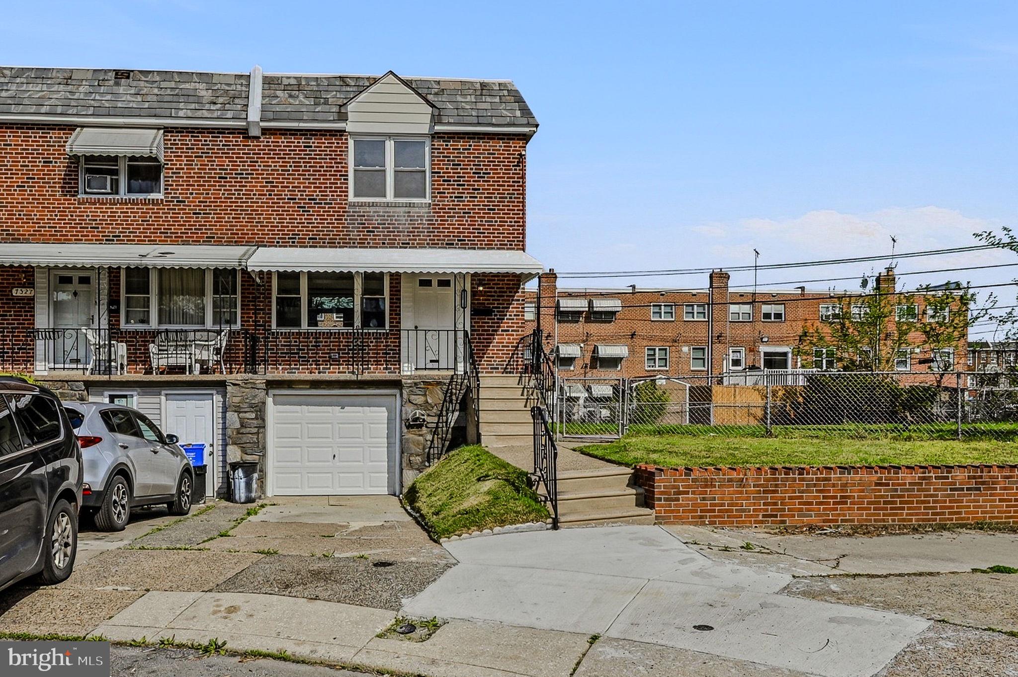 PHILADELPHIA (SOUTHWEST) - Residential