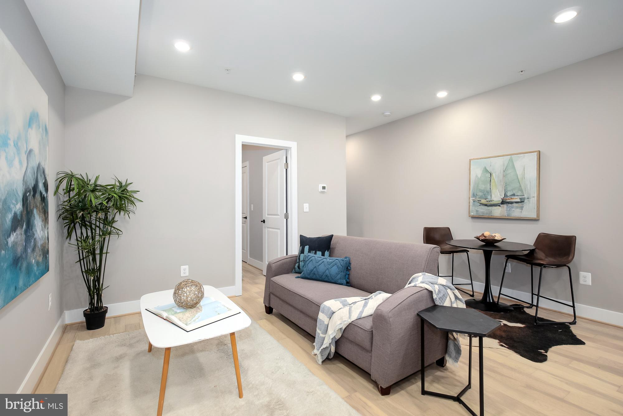 PETWORTH - Residential