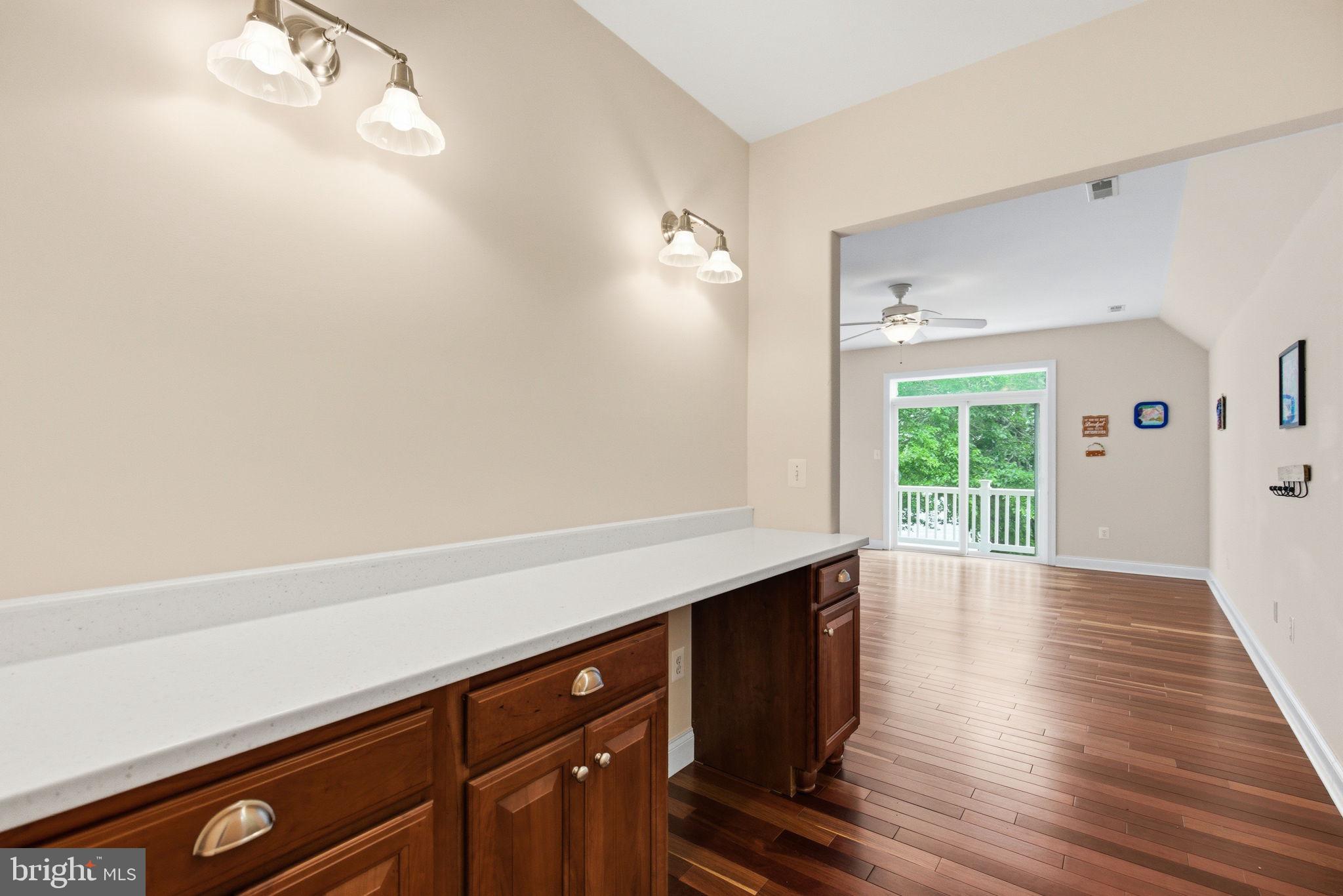 OAKWOOD LODGE - Residential