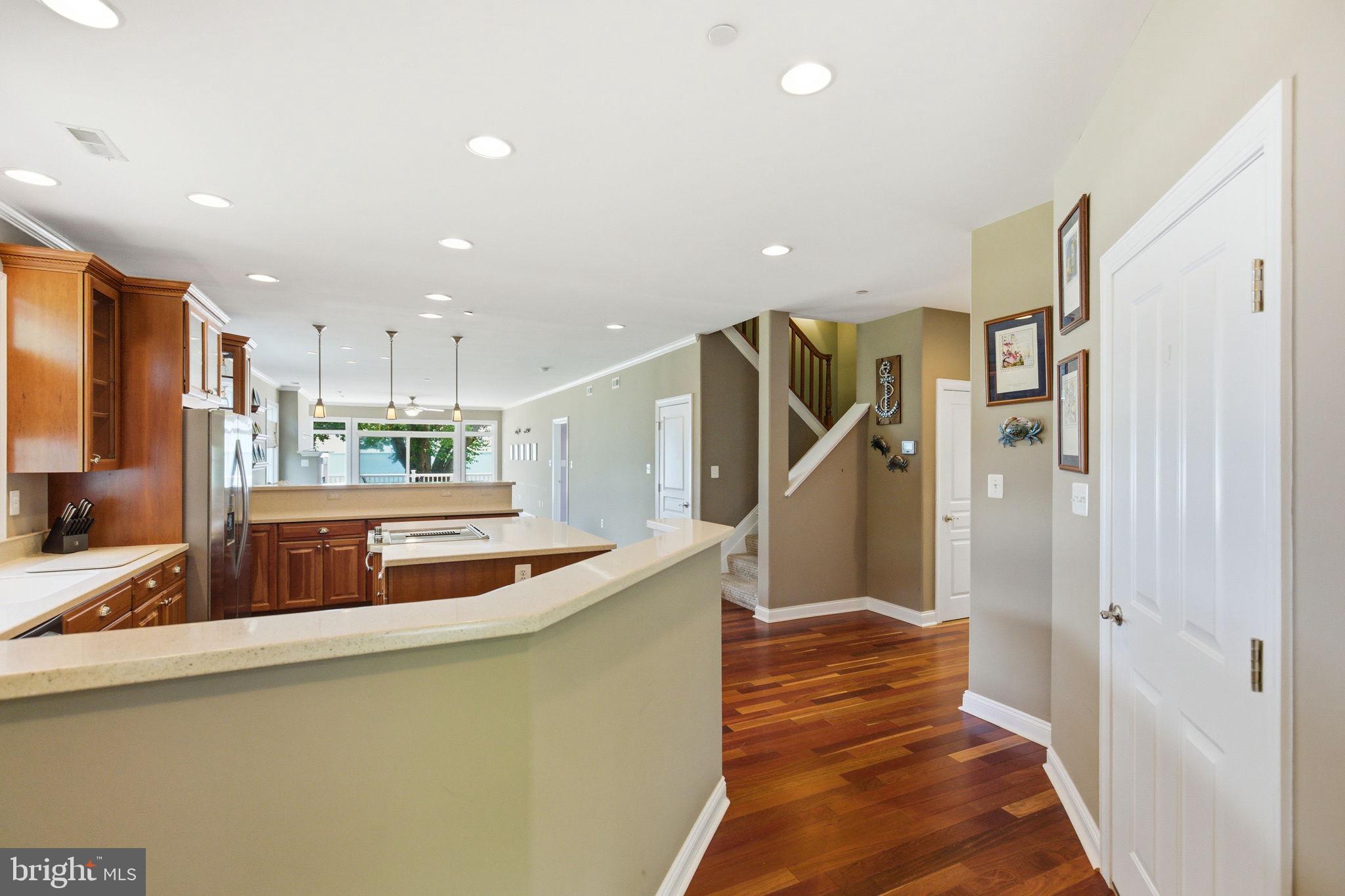 OAKWOOD LODGE - Residential