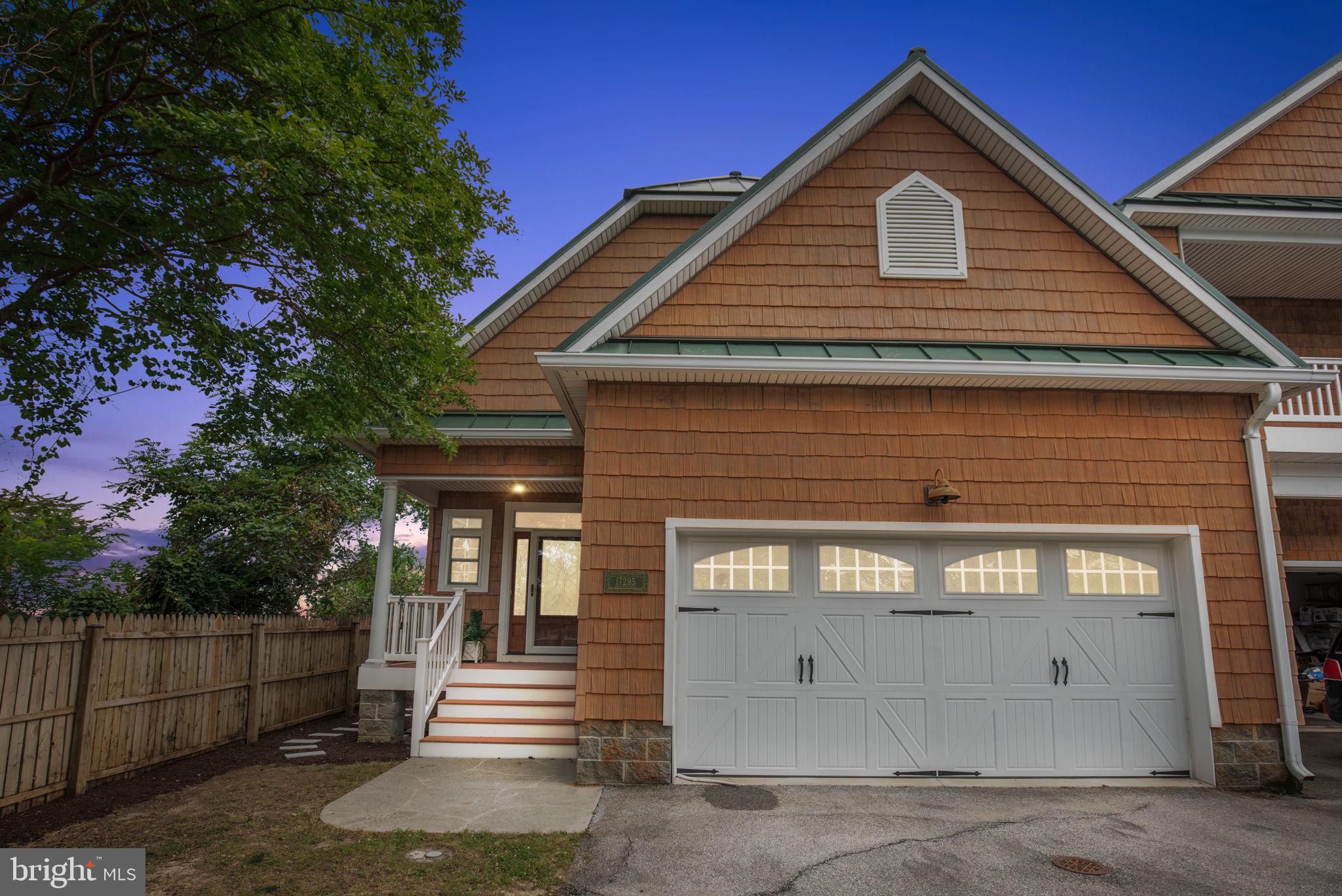 OAKWOOD LODGE - Residential