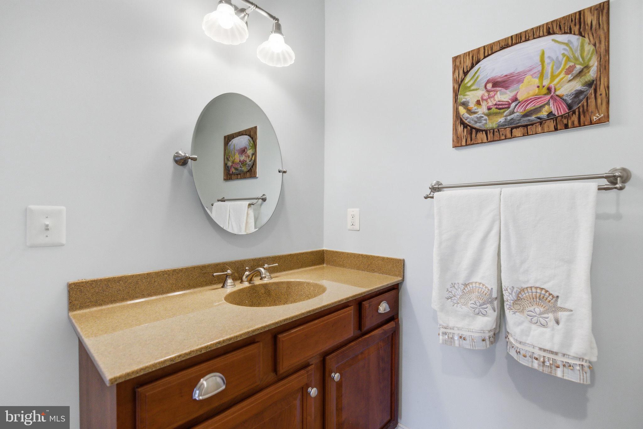 OAKWOOD LODGE - Residential