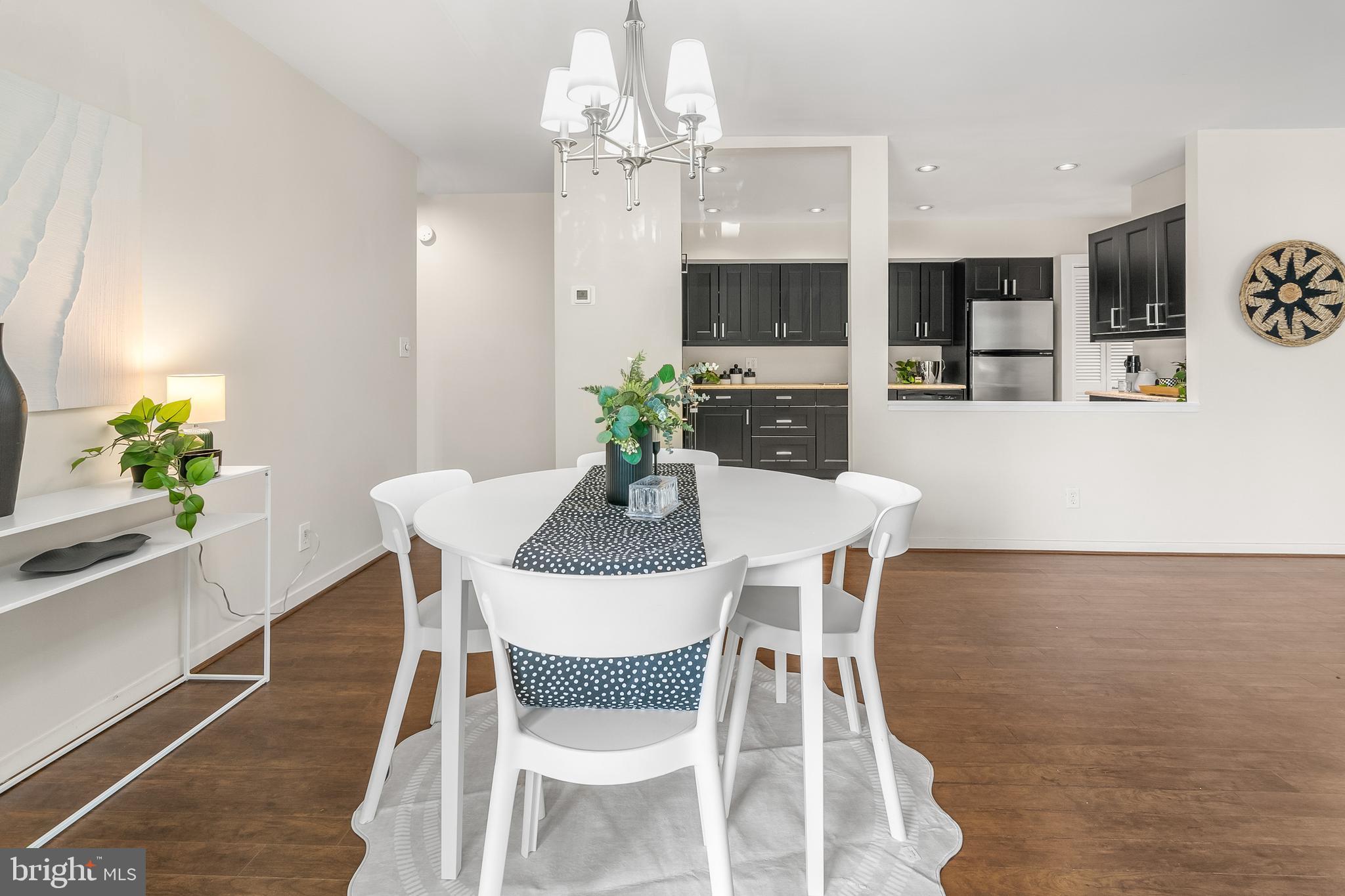 STEVENSON VILLAGE - Residential