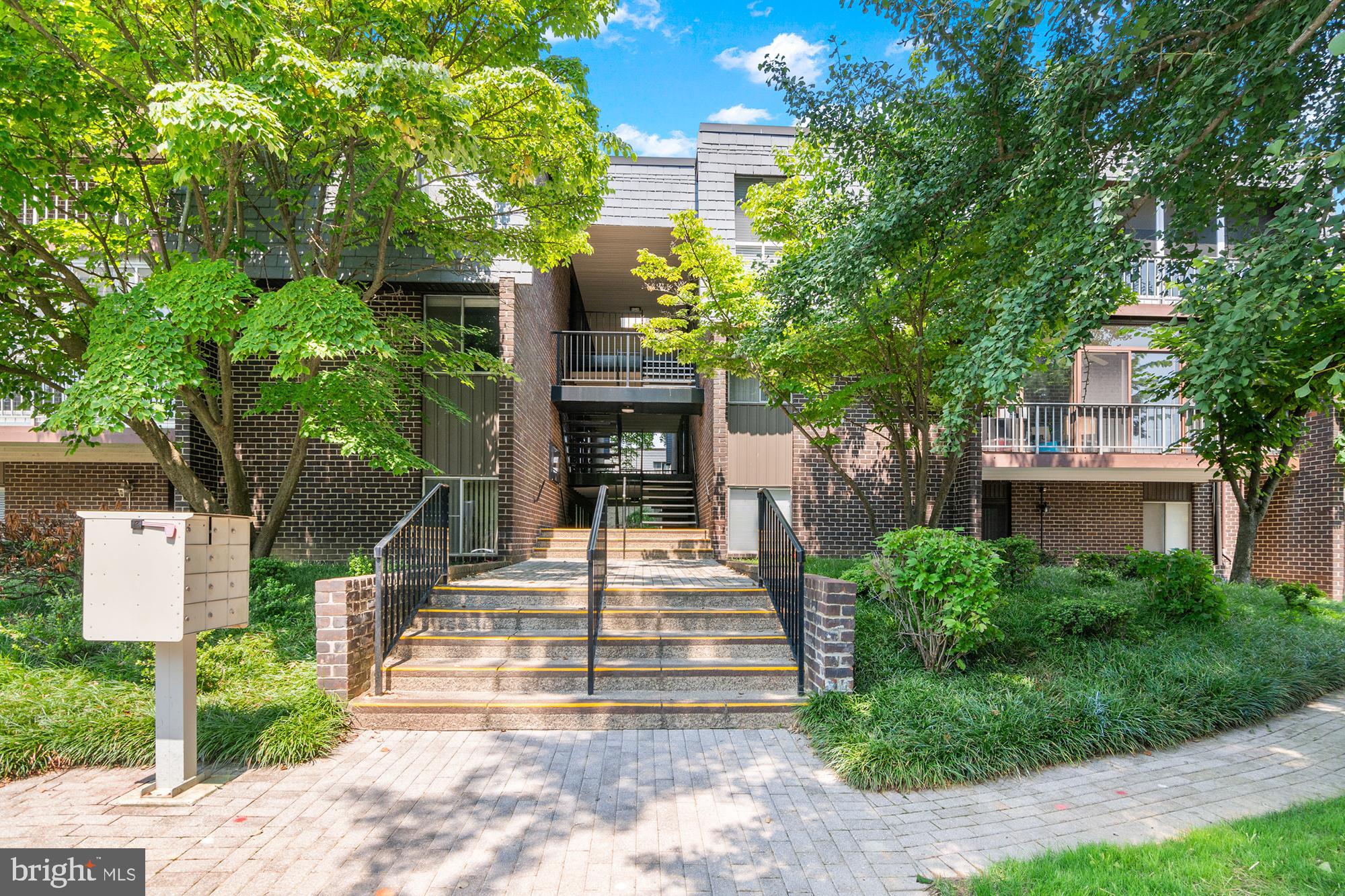 STEVENSON VILLAGE - Residential
