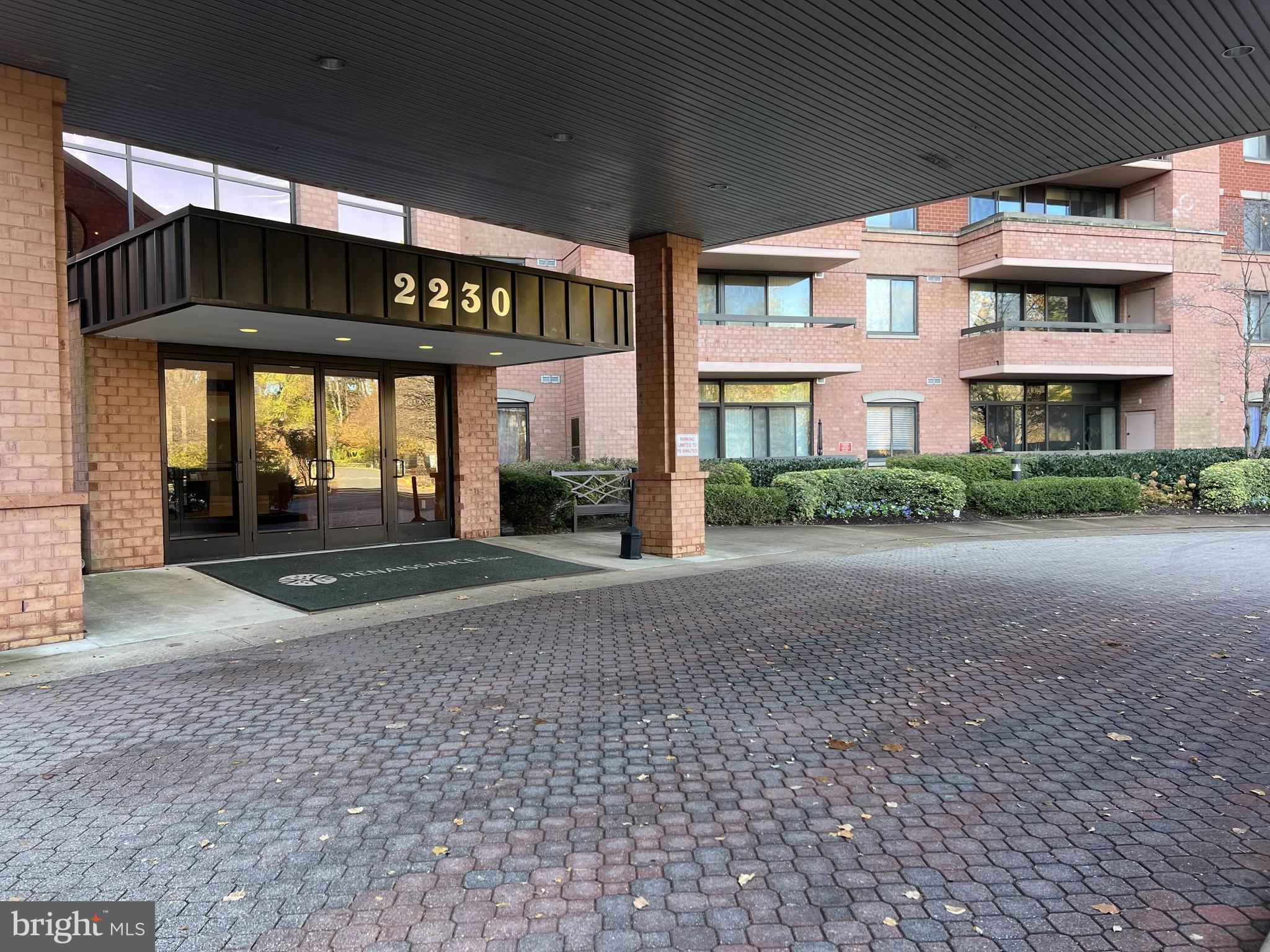 RENAISSANCE AT TYSONS - Residential