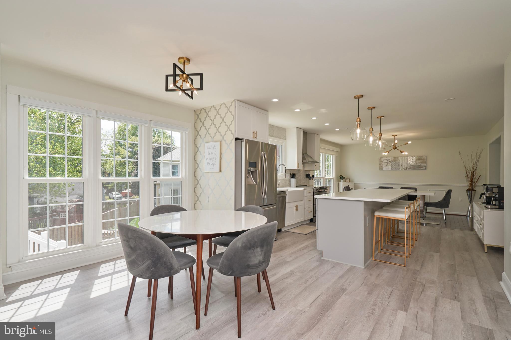 POTOMAC CROSSING - Residential