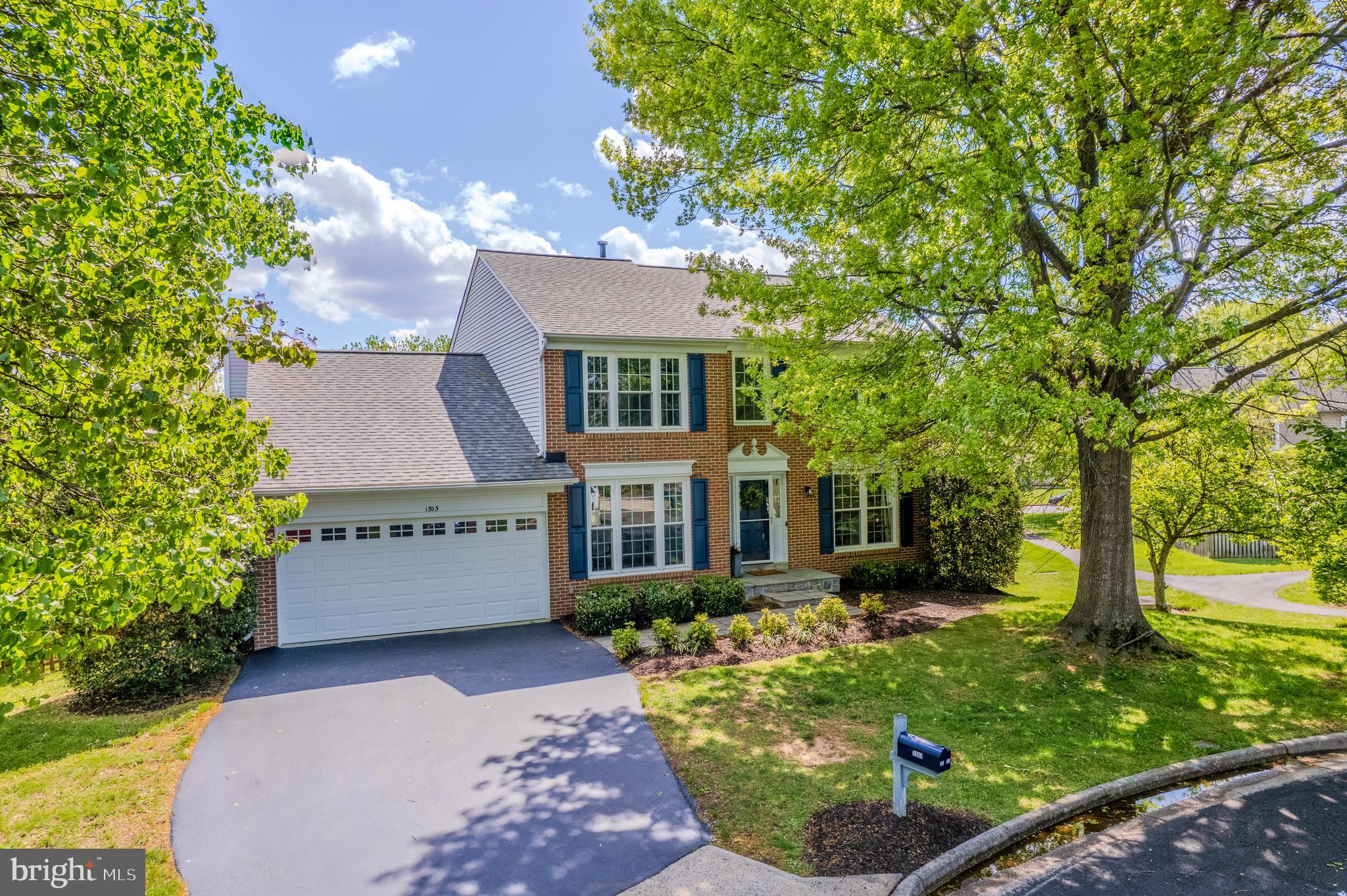 POTOMAC CROSSING - Residential