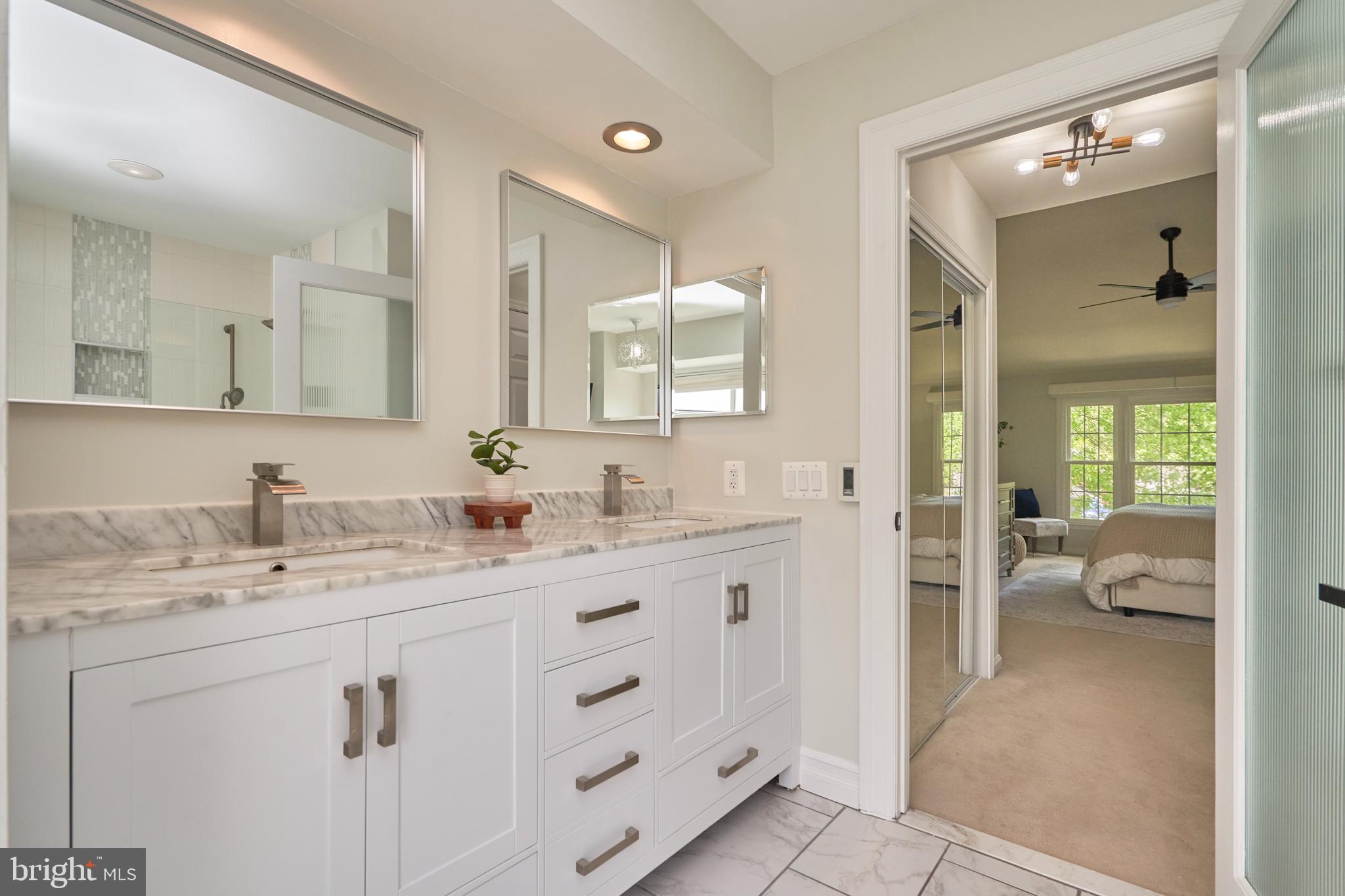 POTOMAC CROSSING - Residential