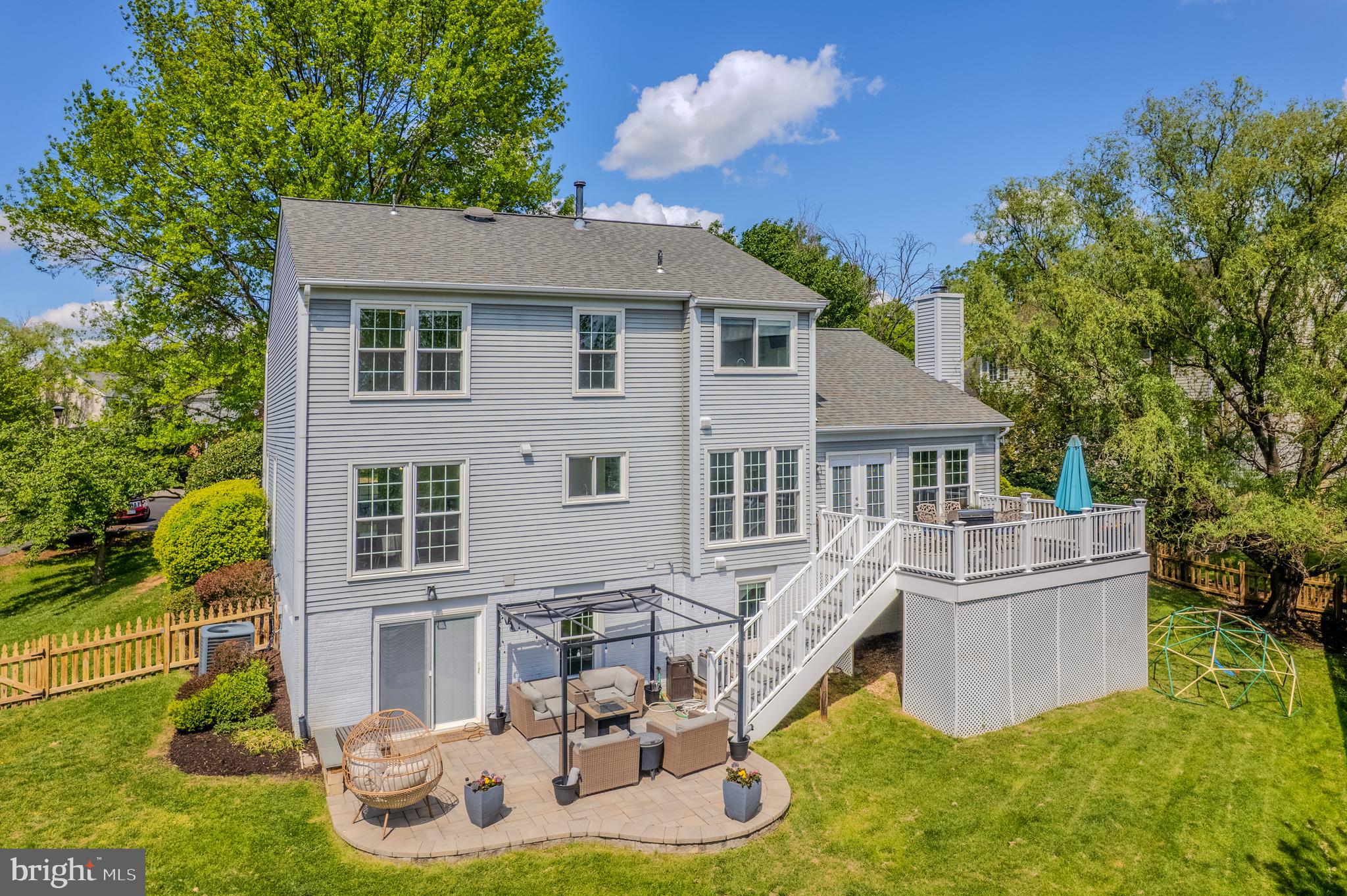 POTOMAC CROSSING - Residential