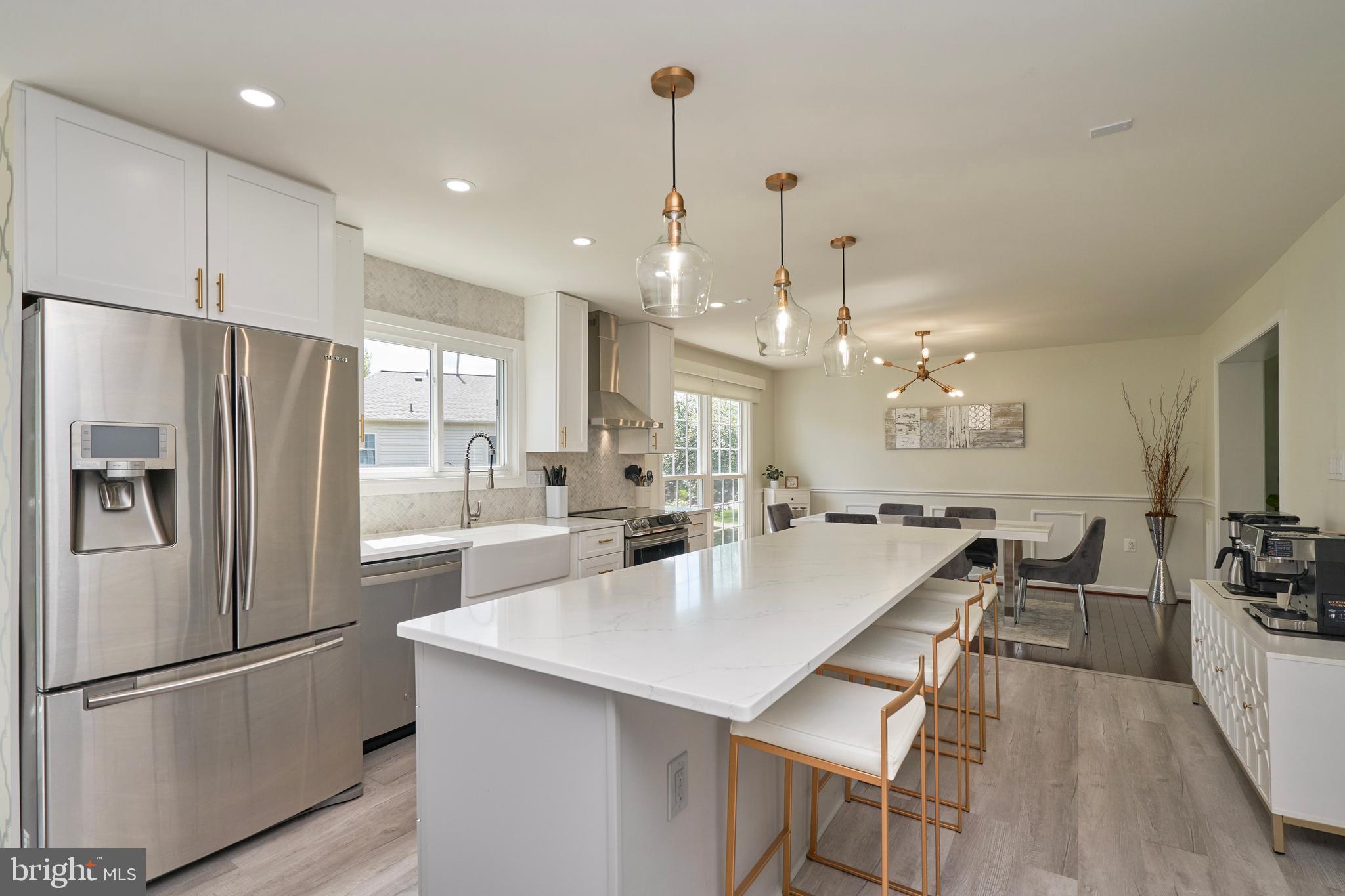 POTOMAC CROSSING - Residential