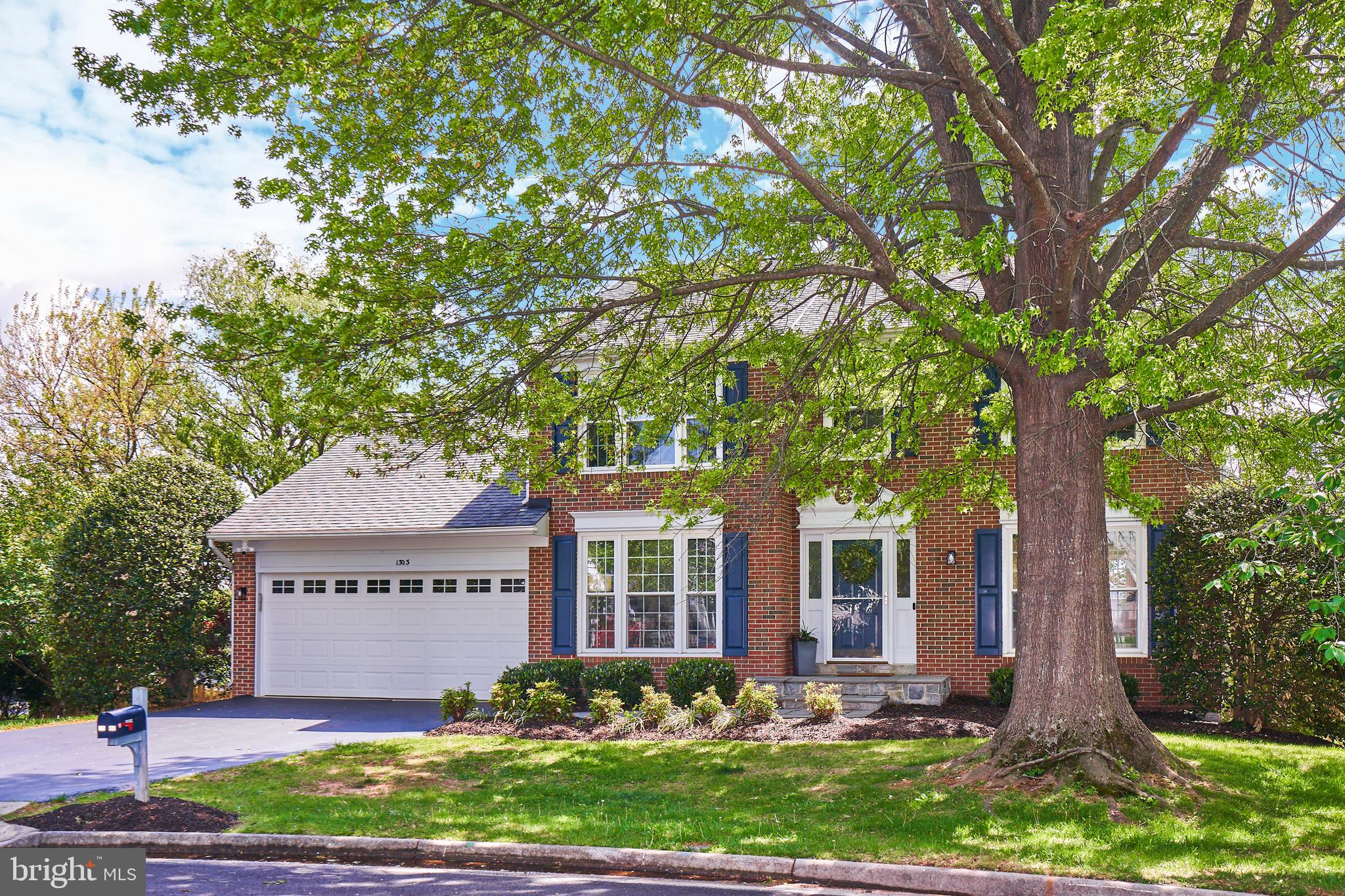 POTOMAC CROSSING - Residential