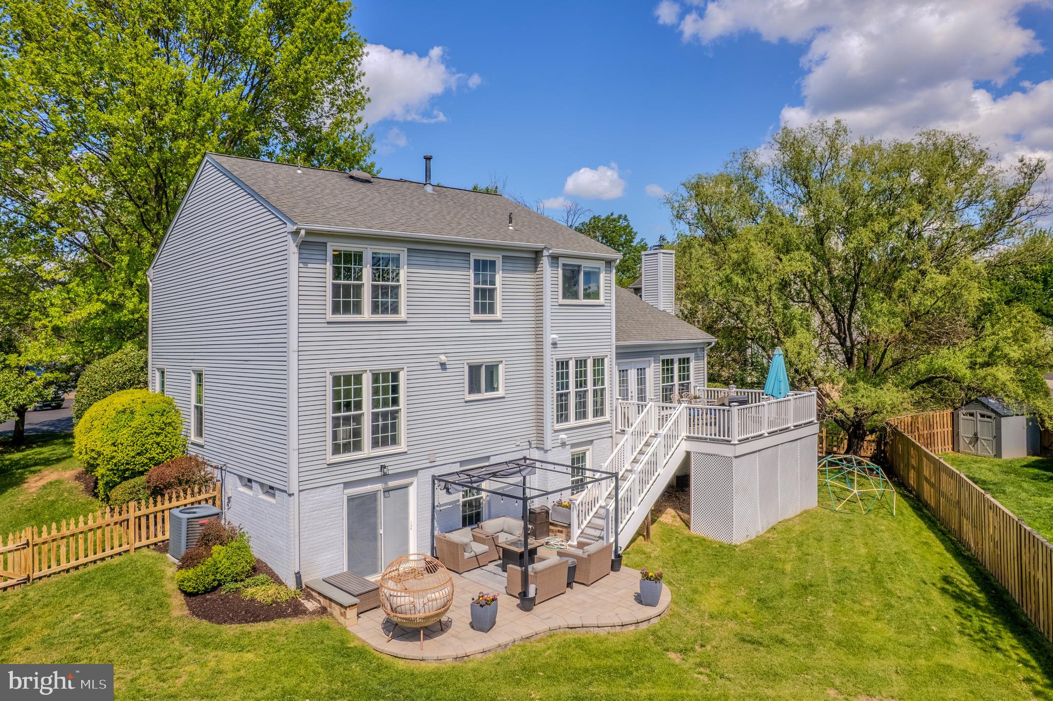 POTOMAC CROSSING - Residential