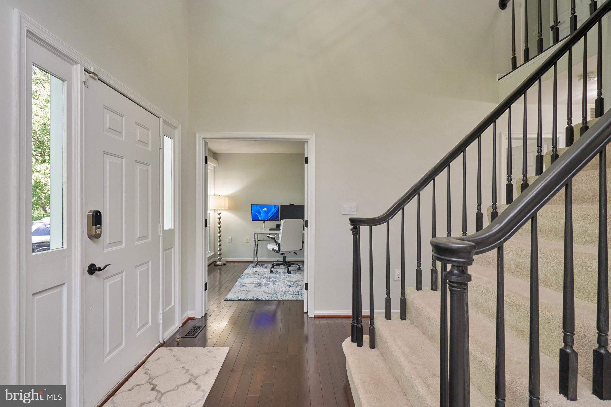 POTOMAC CROSSING - Residential