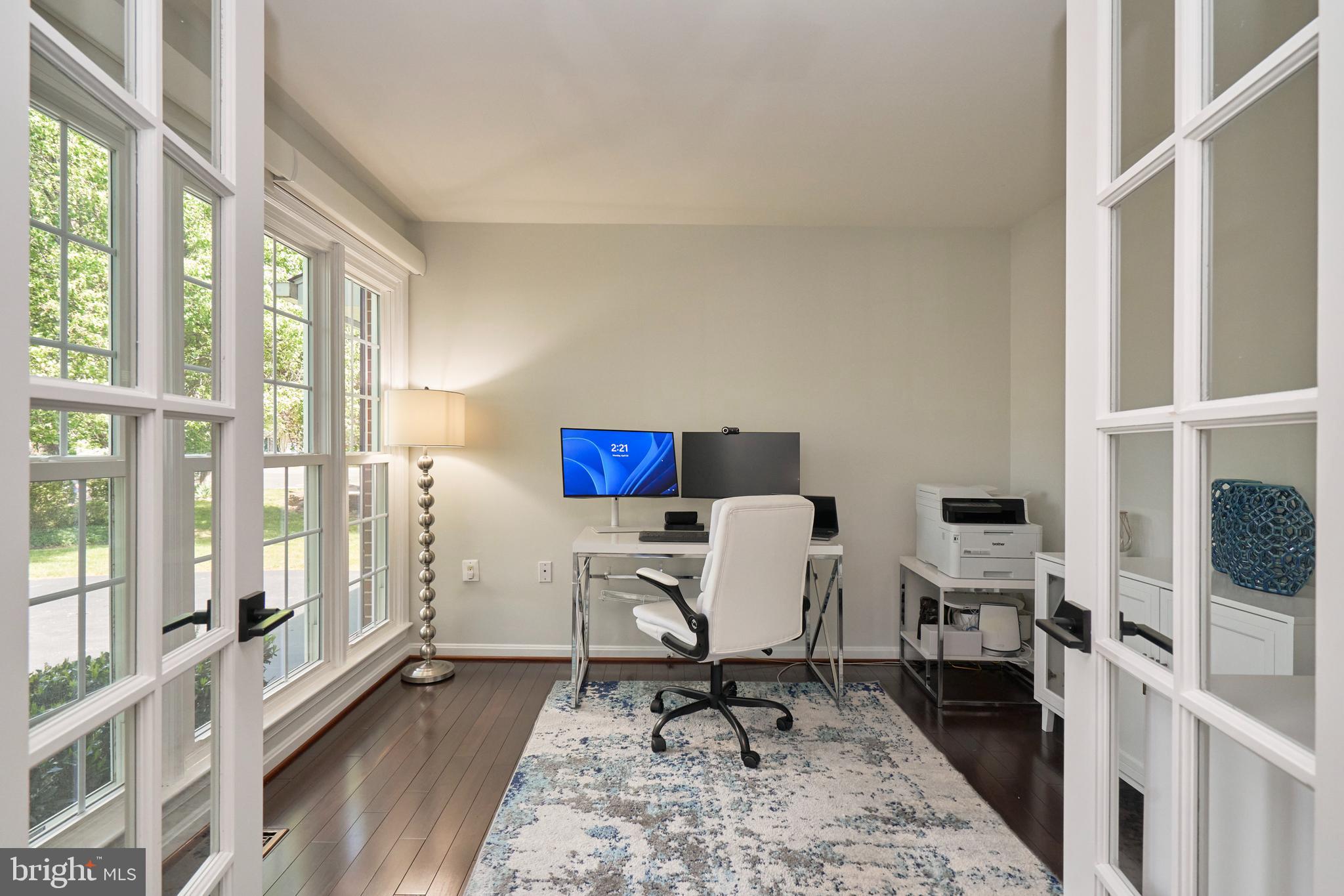 POTOMAC CROSSING - Residential