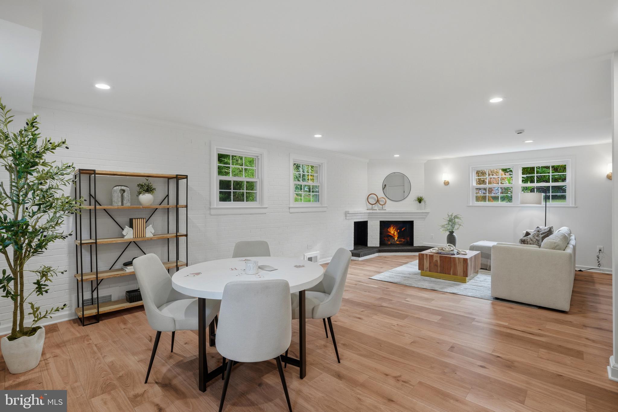 STERLING - Residential