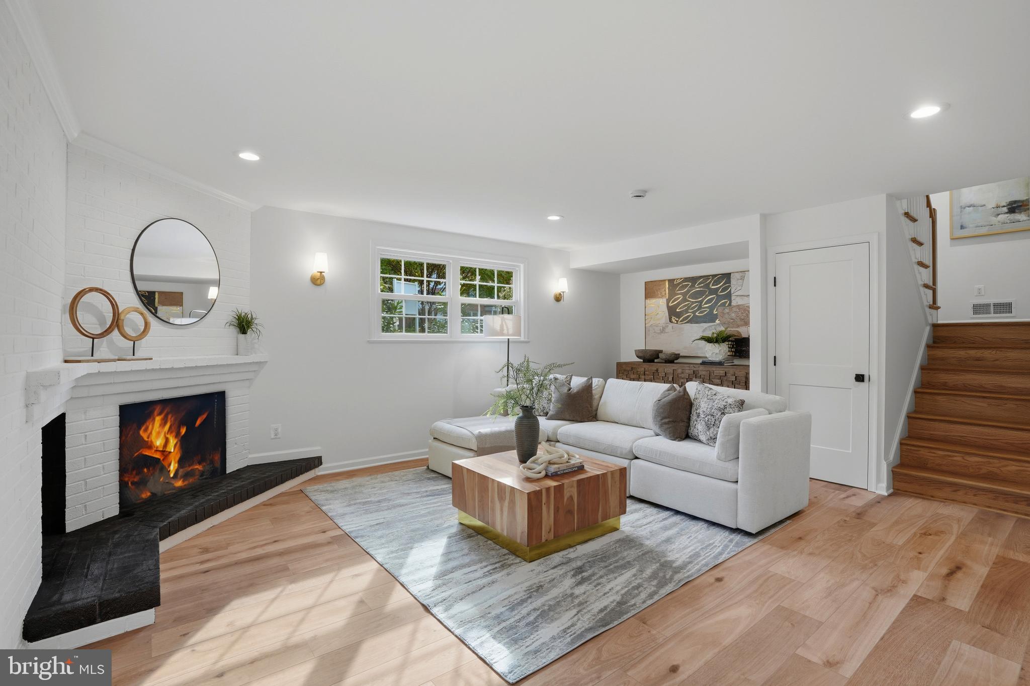 STERLING - Residential