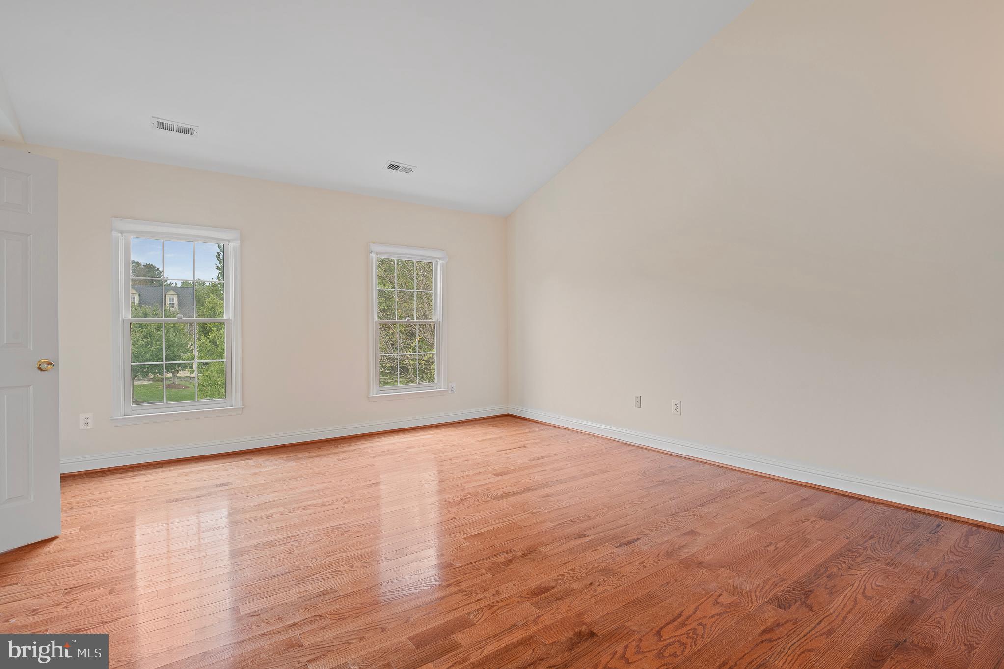 POTOMAC GLEN - Residential
