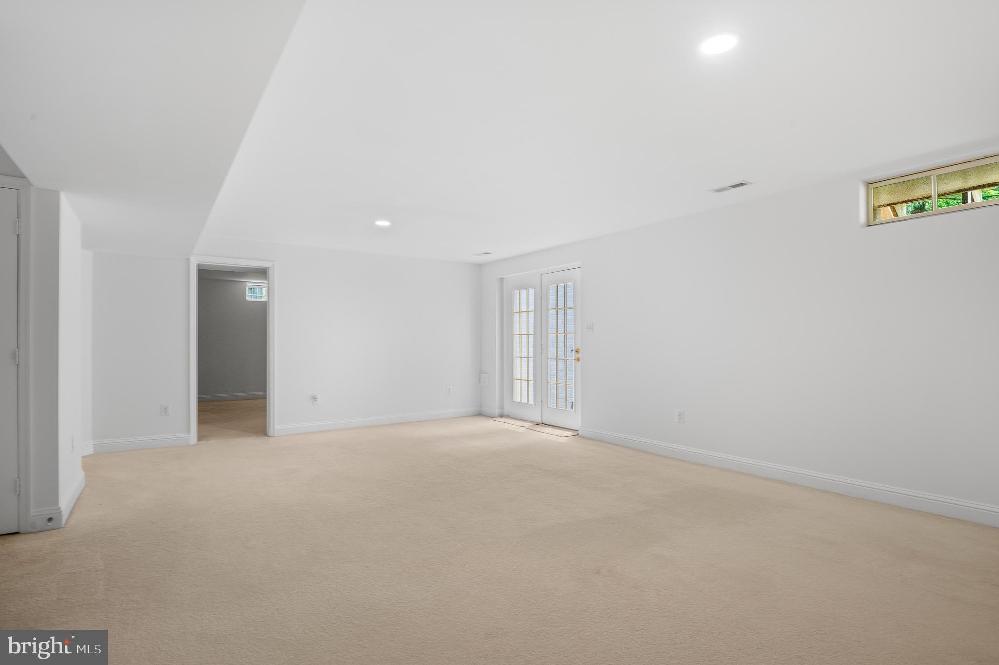 POTOMAC GLEN - Residential