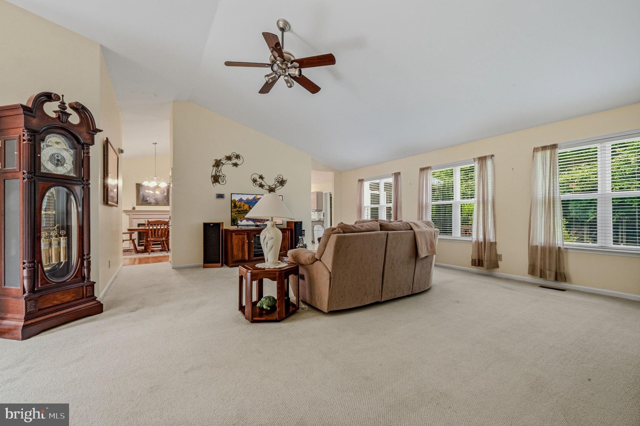 CHANDELEUR WOODS - Residential