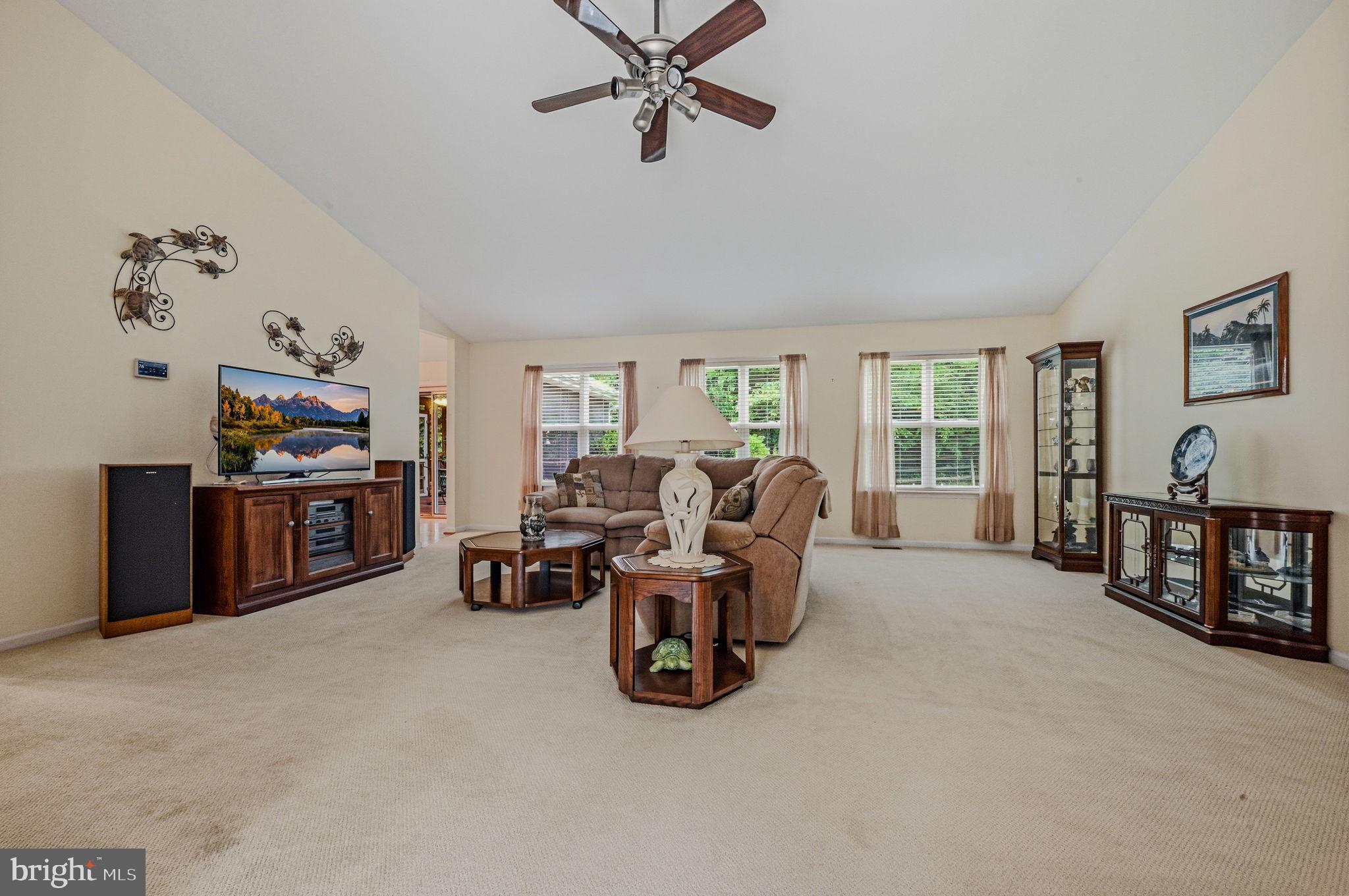CHANDELEUR WOODS - Residential