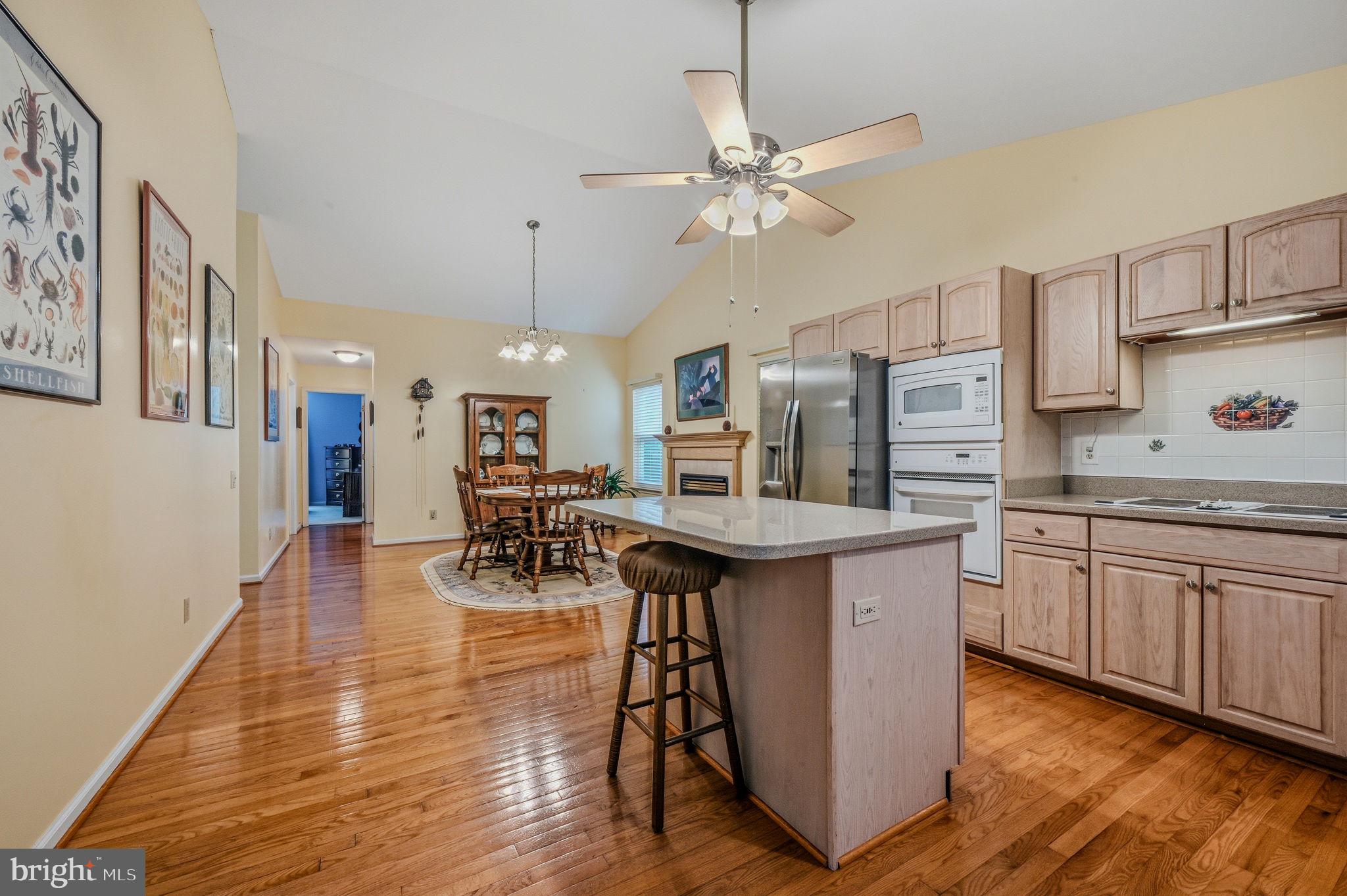 CHANDELEUR WOODS - Residential