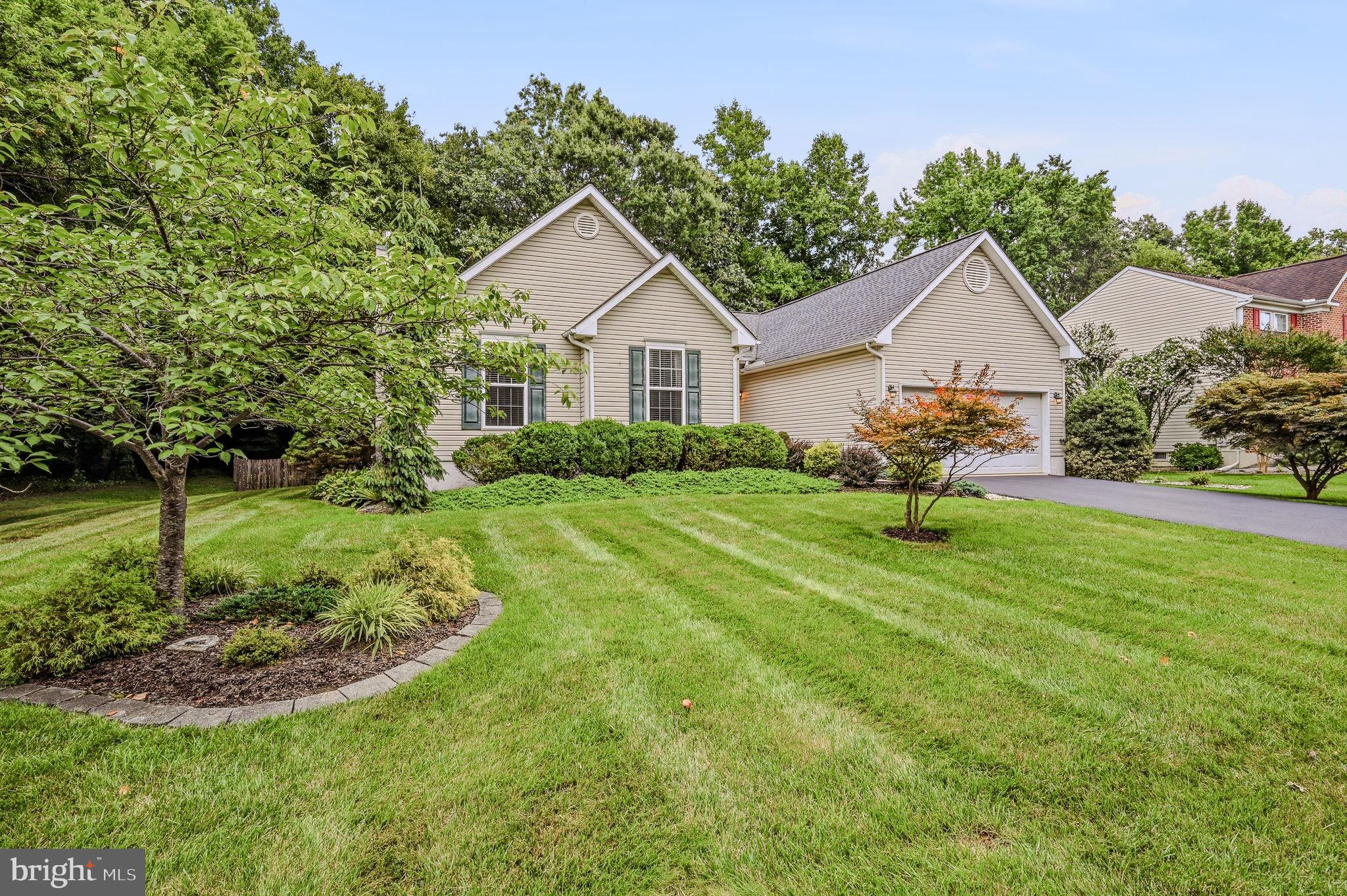 CHANDELEUR WOODS - Residential