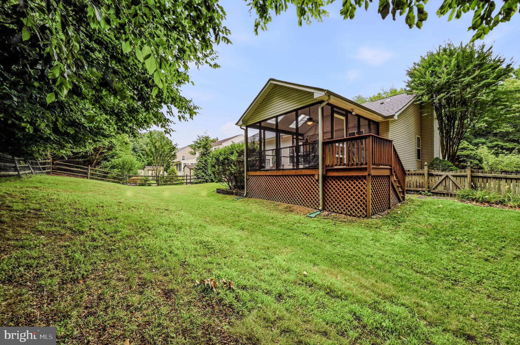 CHANDELEUR WOODS - Residential