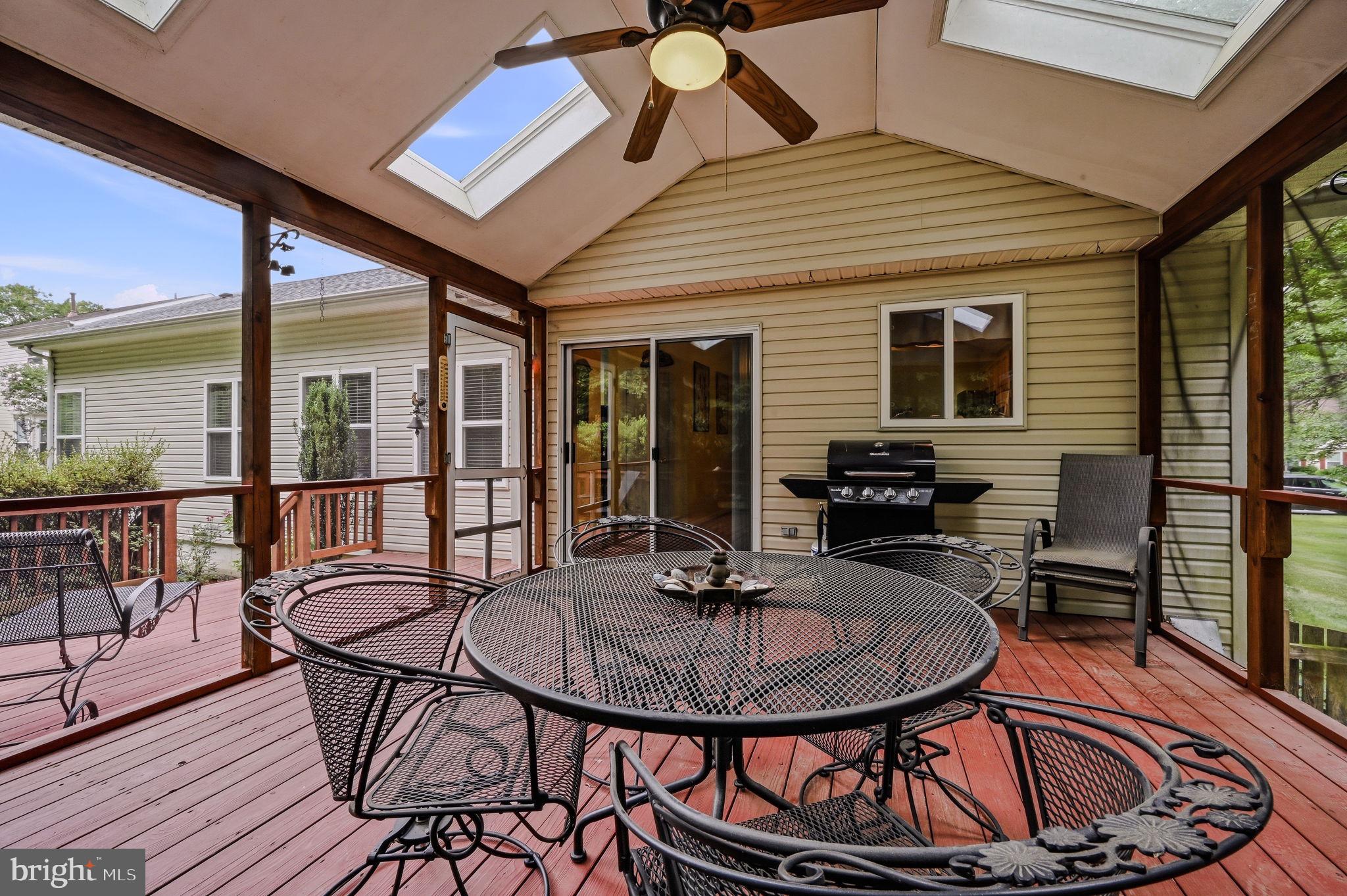 CHANDELEUR WOODS - Residential