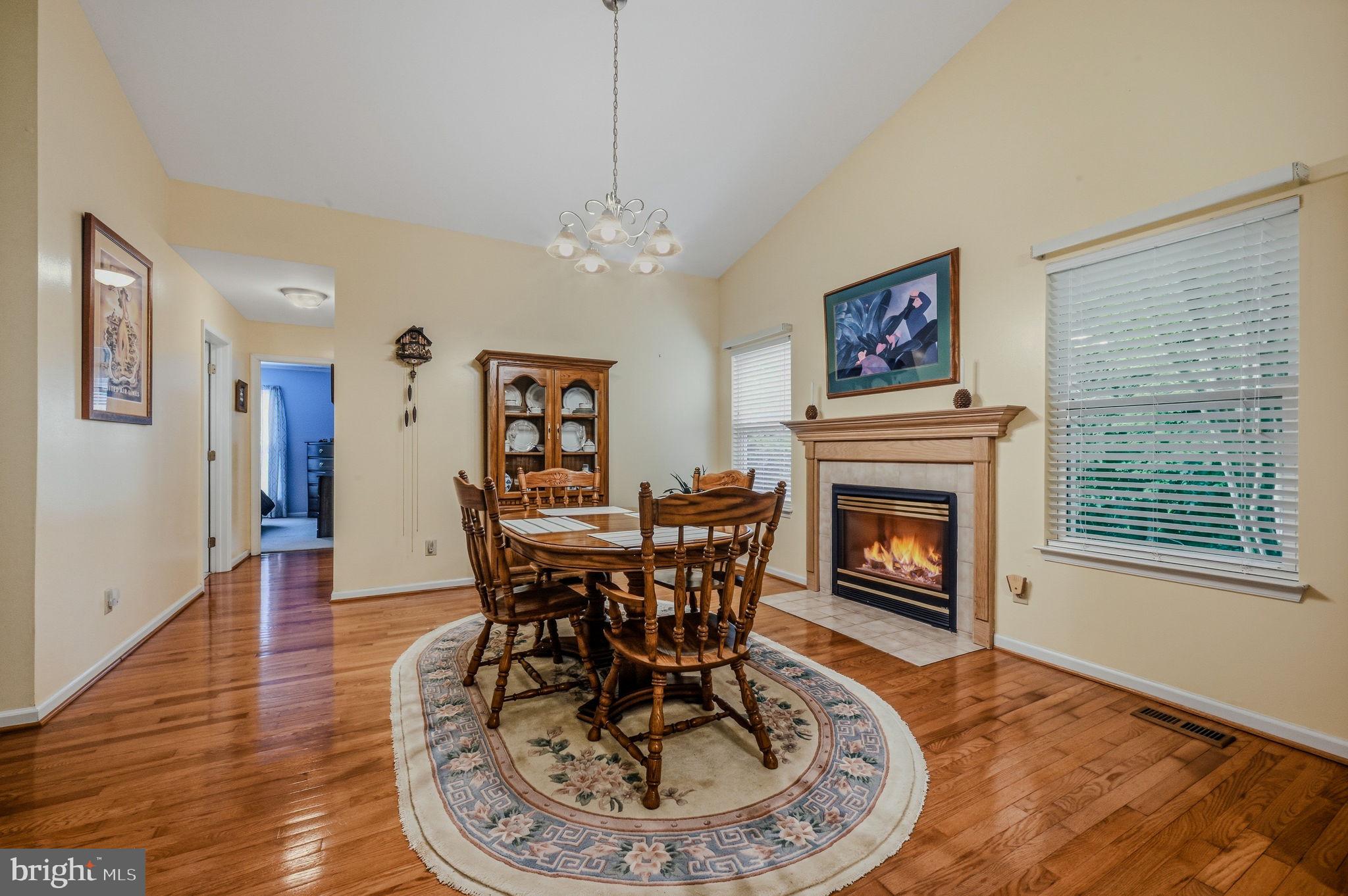 CHANDELEUR WOODS - Residential