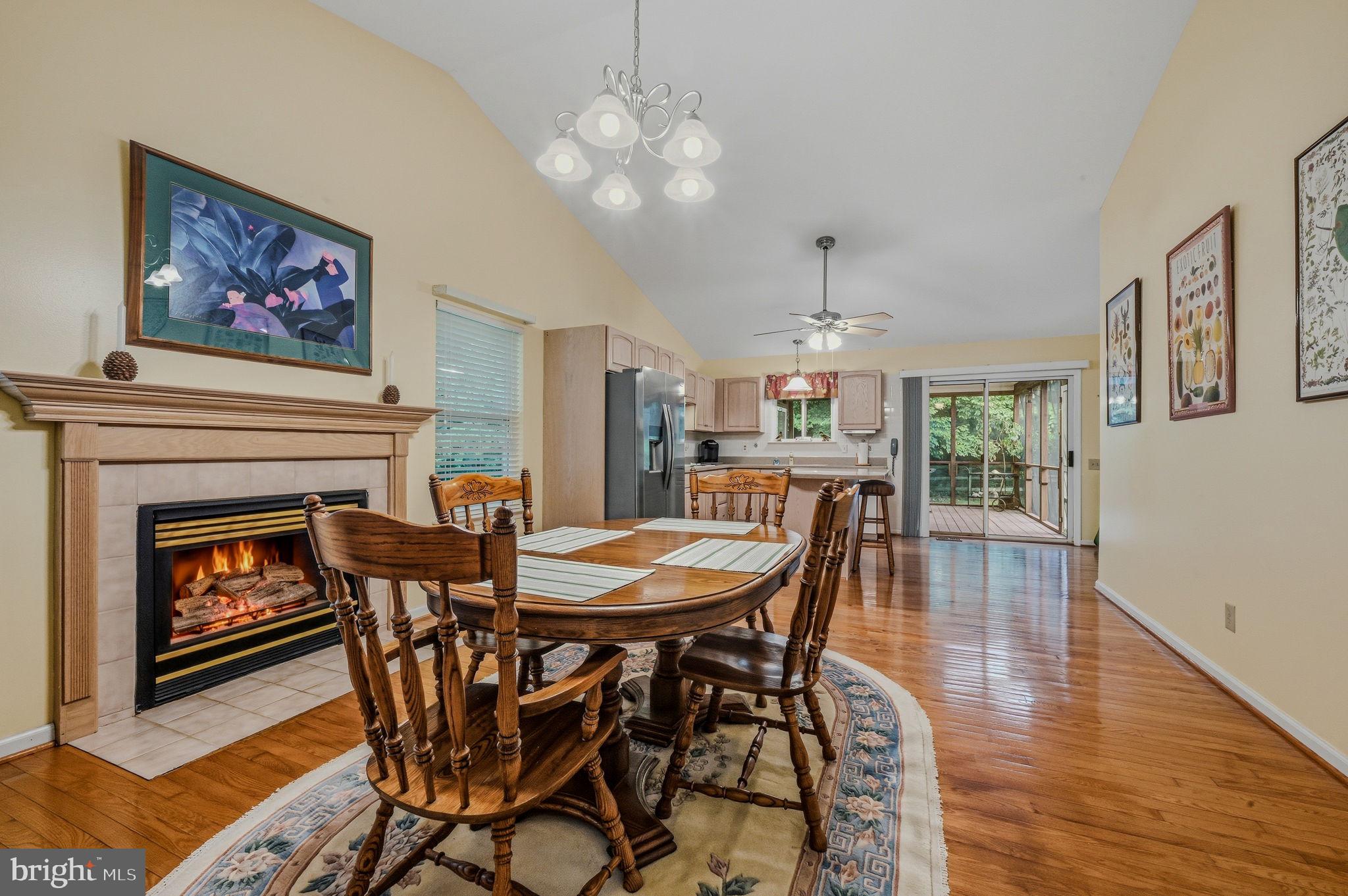 CHANDELEUR WOODS - Residential