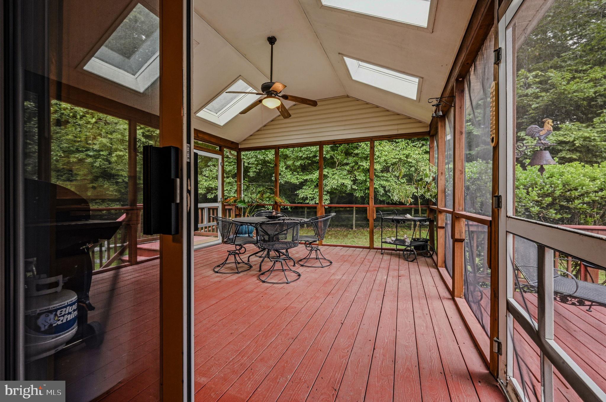 CHANDELEUR WOODS - Residential