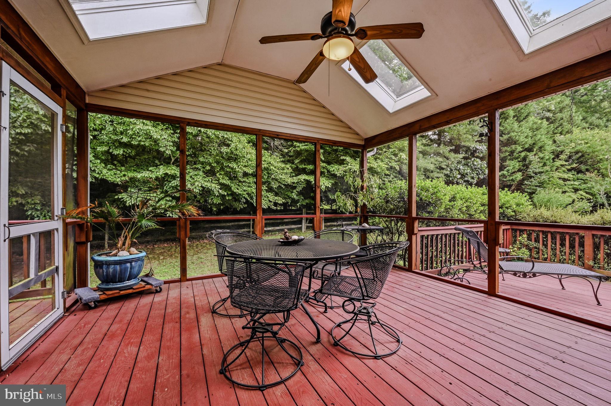 CHANDELEUR WOODS - Residential