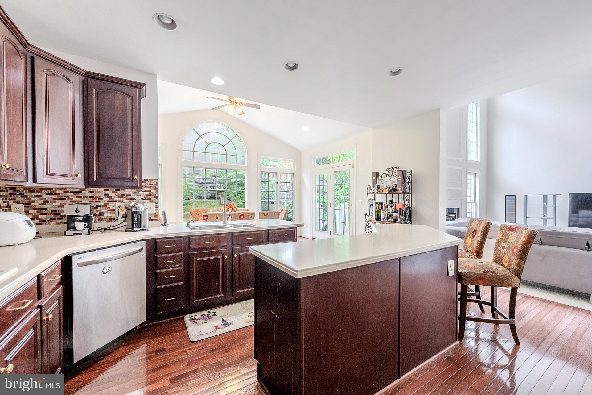 LORTON STATION - Residential