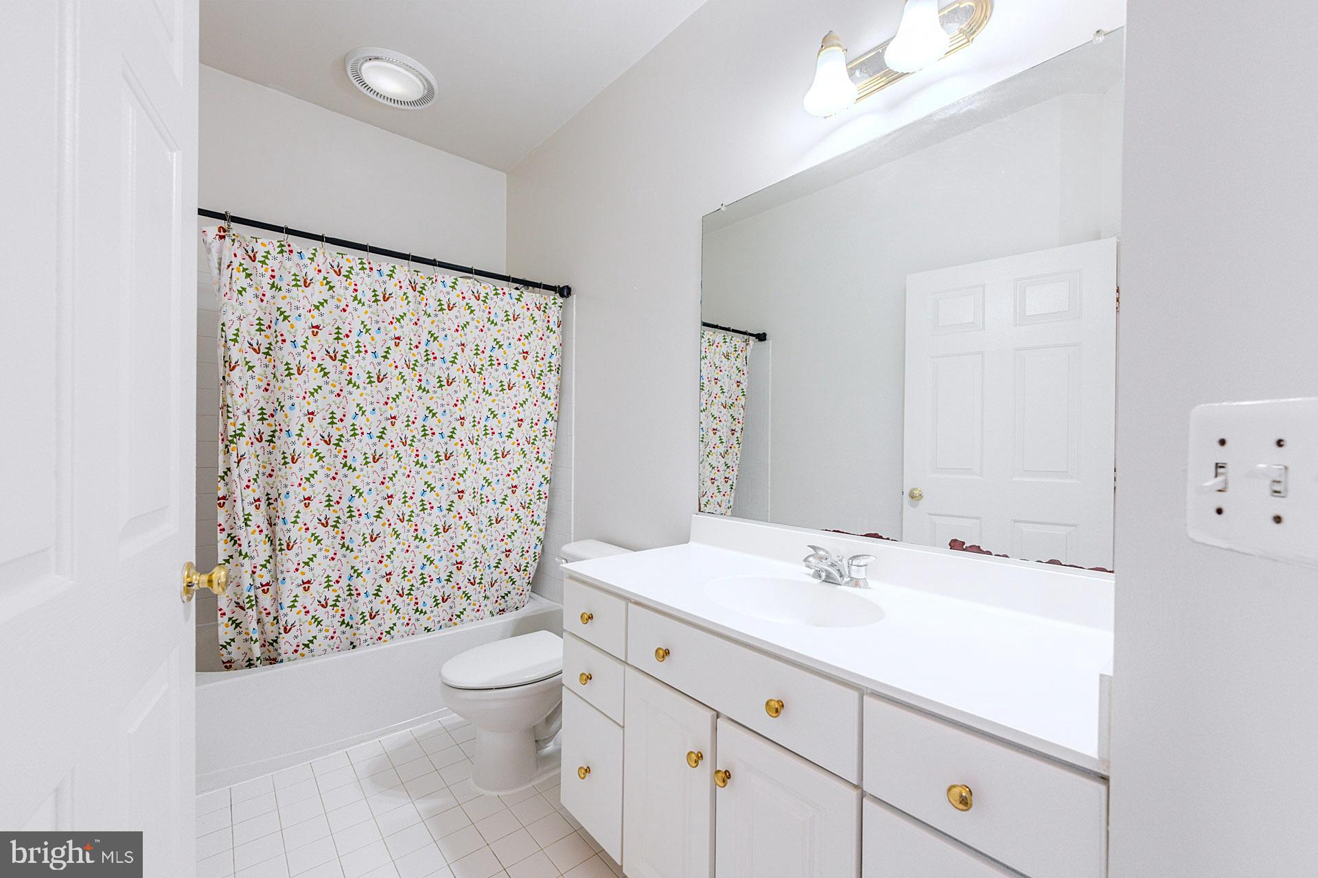 LORTON STATION - Residential