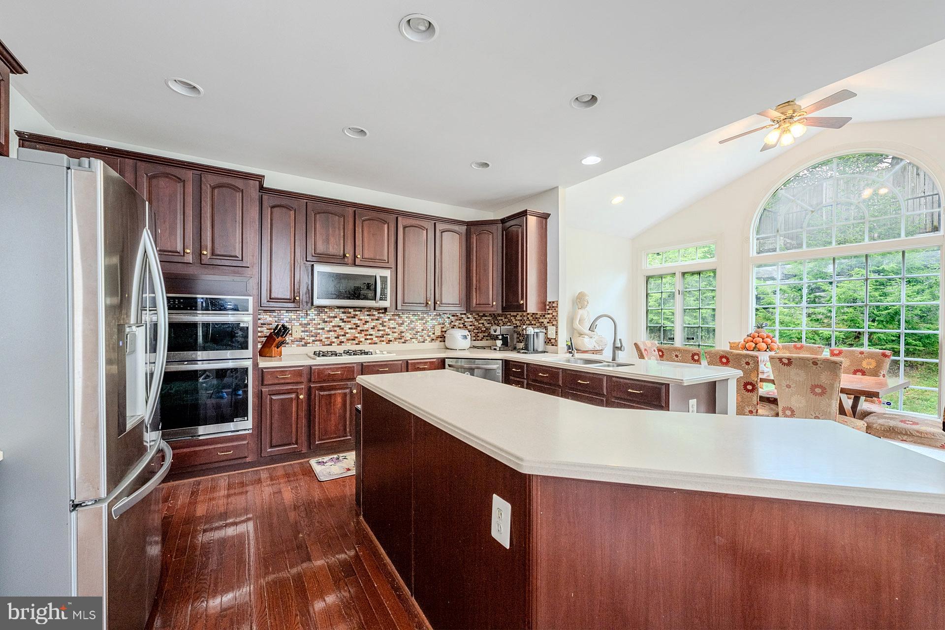LORTON STATION - Residential