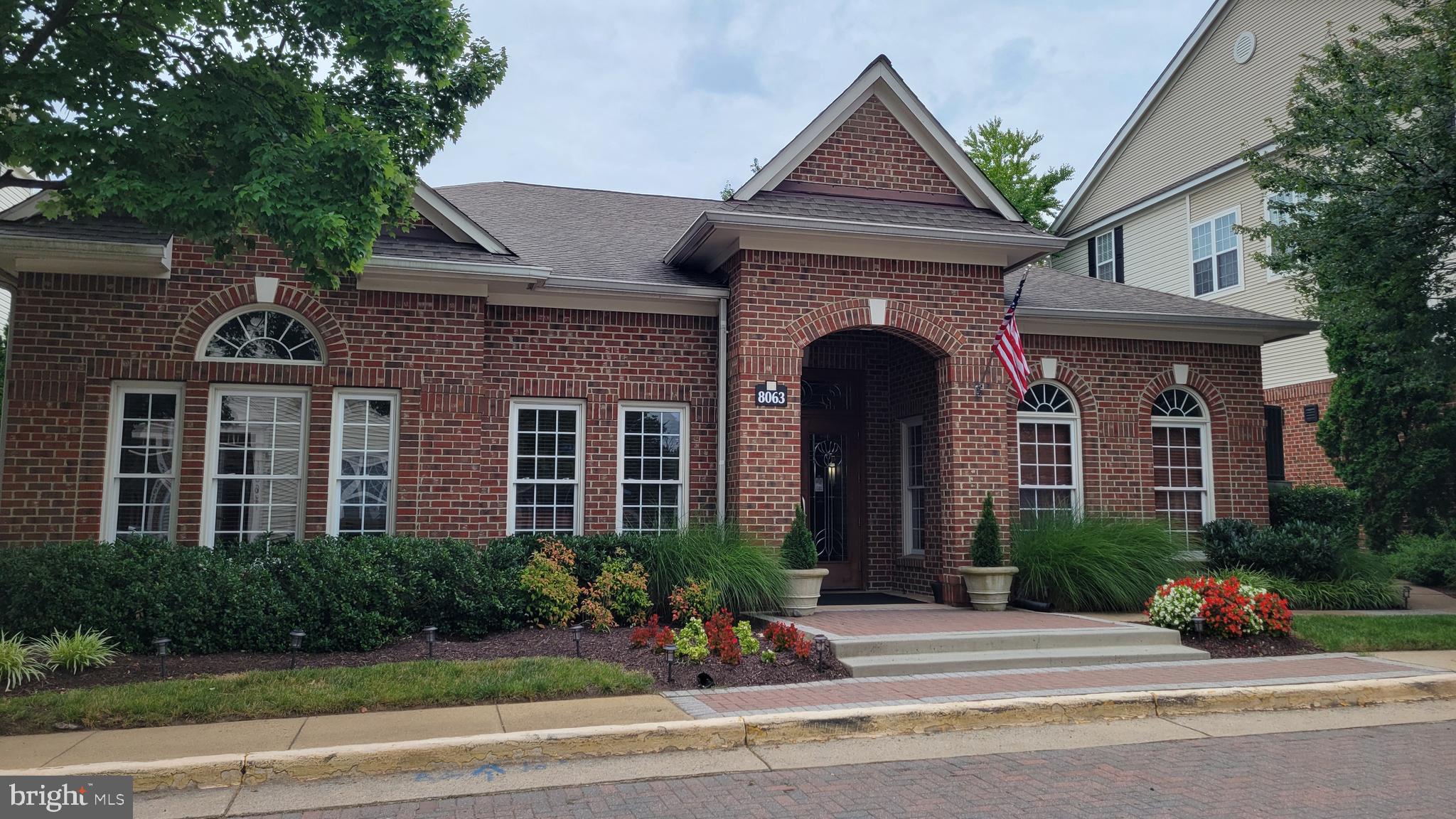 HIGH POINT AT JEFFERSON PARK - Residential