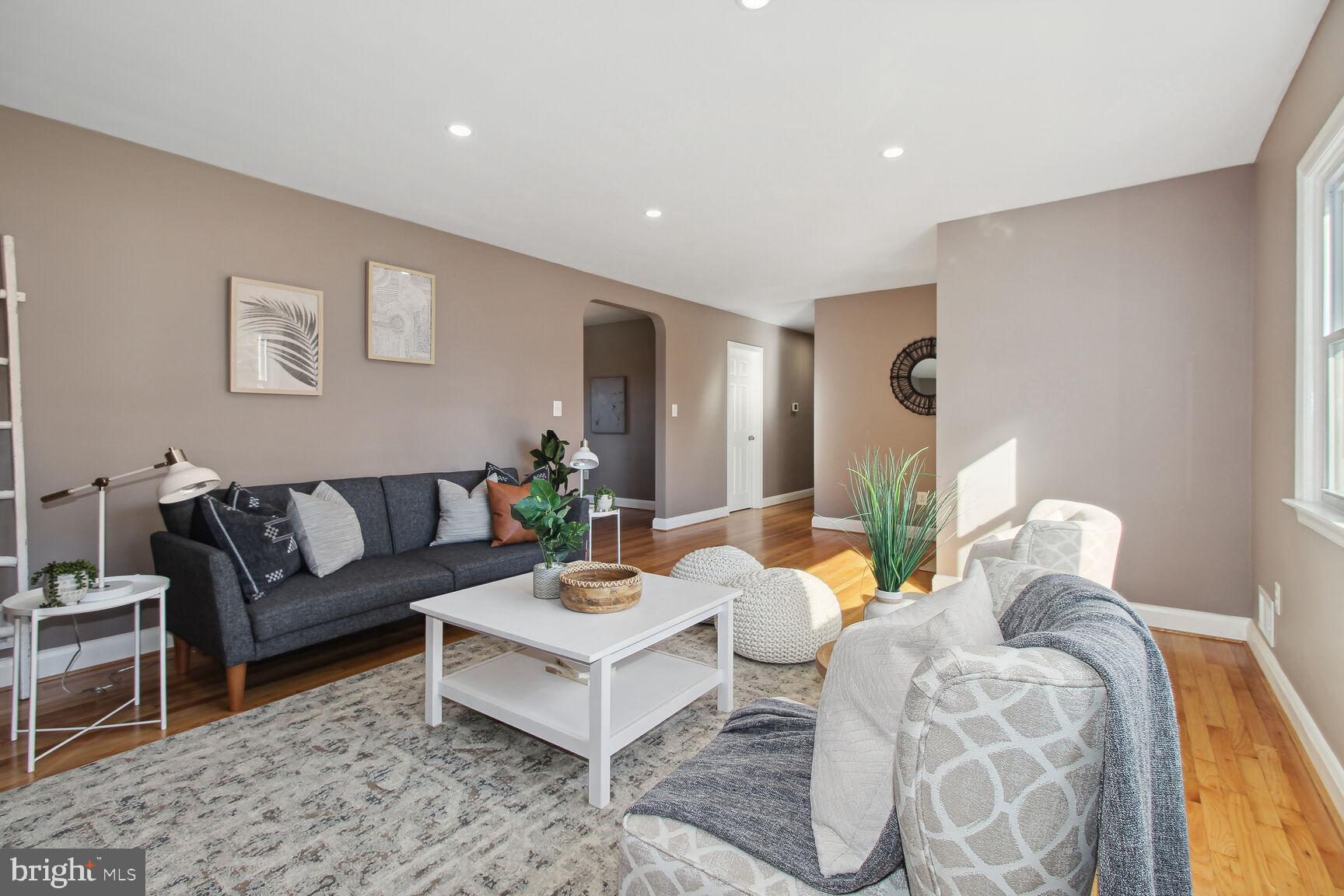 RANDALLSTOWN - Residential
