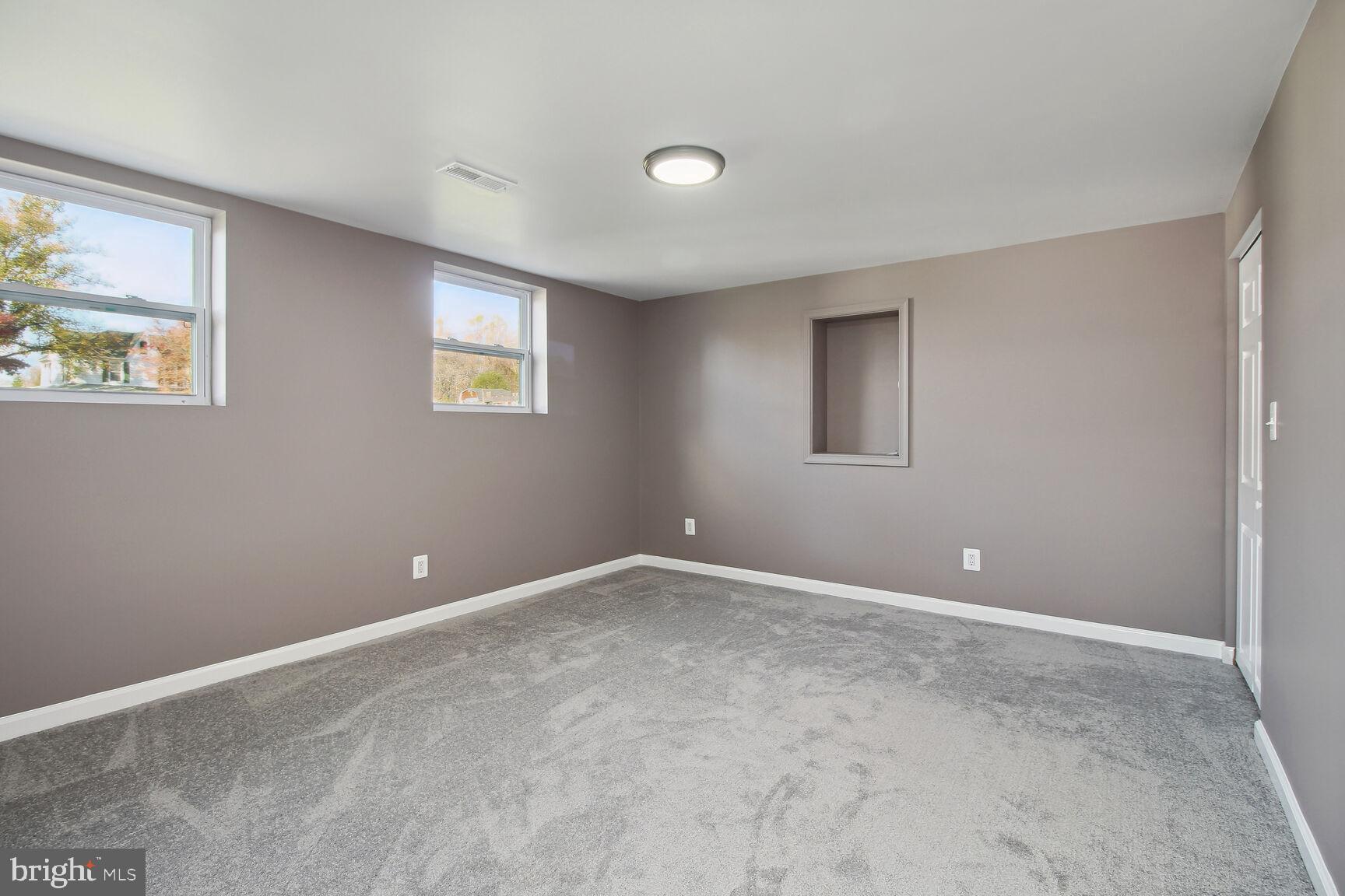 RANDALLSTOWN - Residential