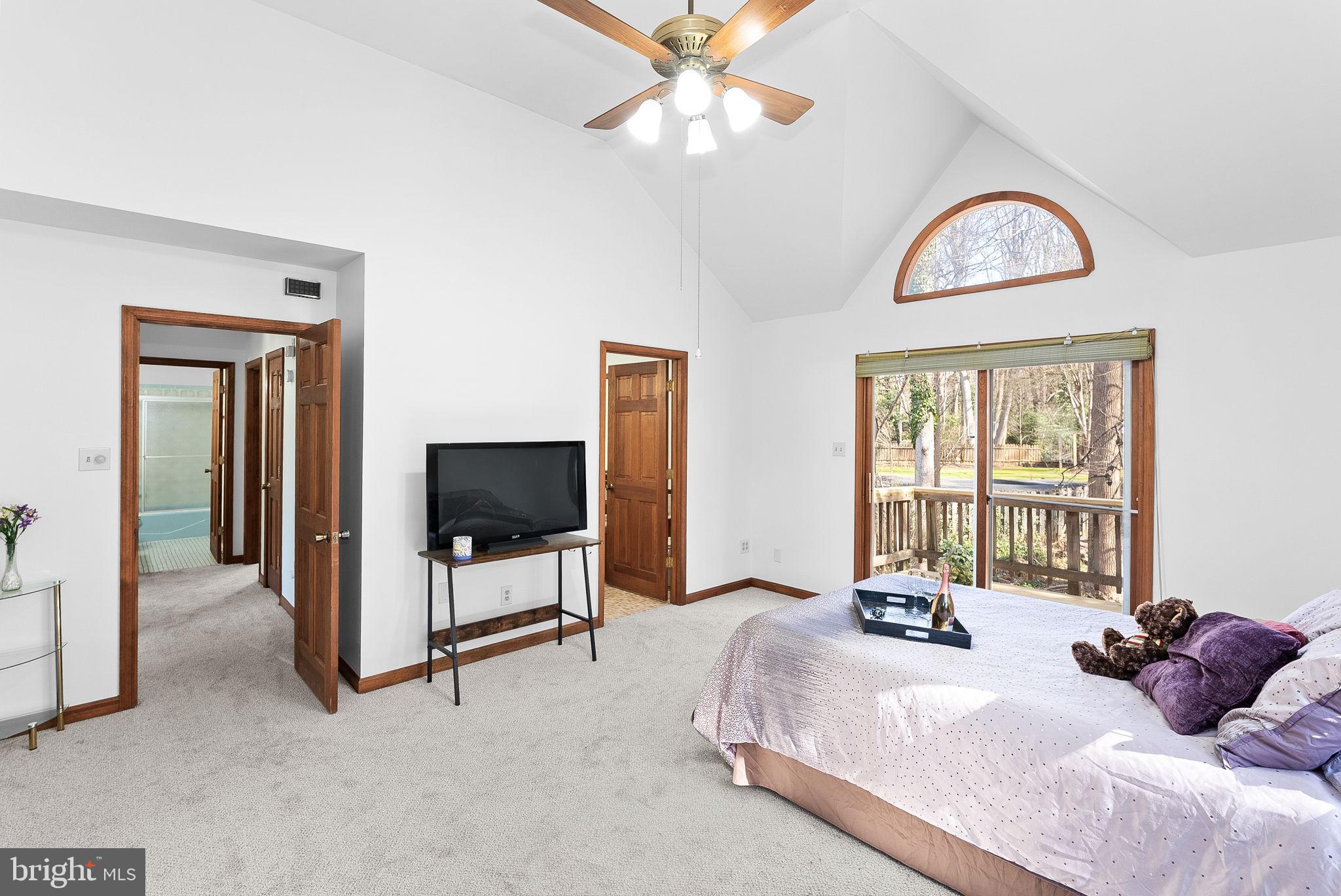 HUMMER WOODS ESTATES - Residential