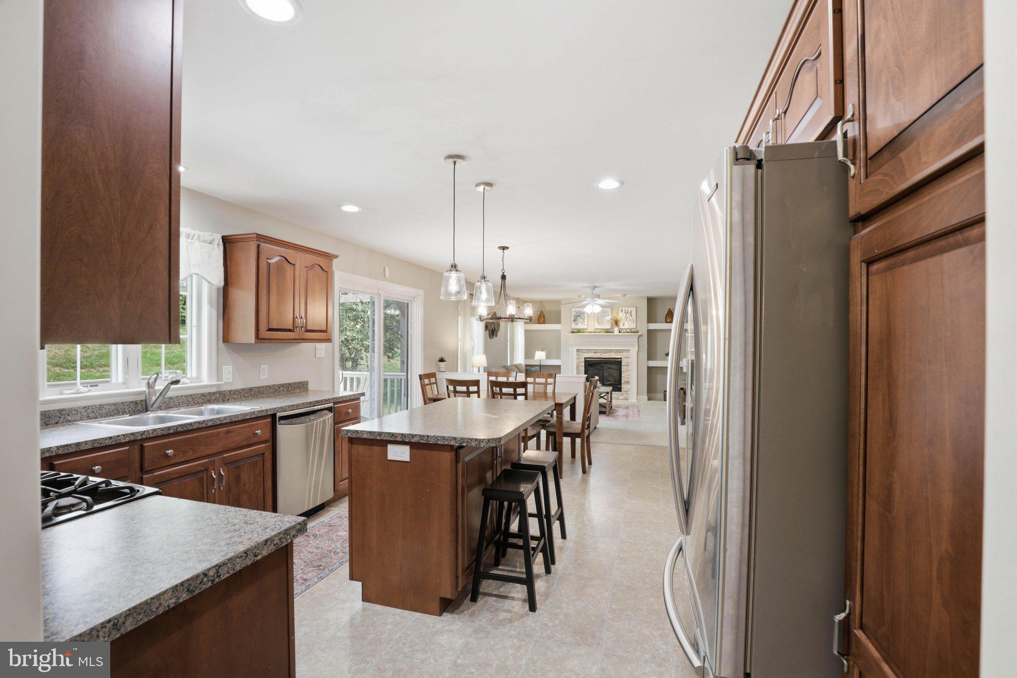 EAGLE HEIGHTS - Residential