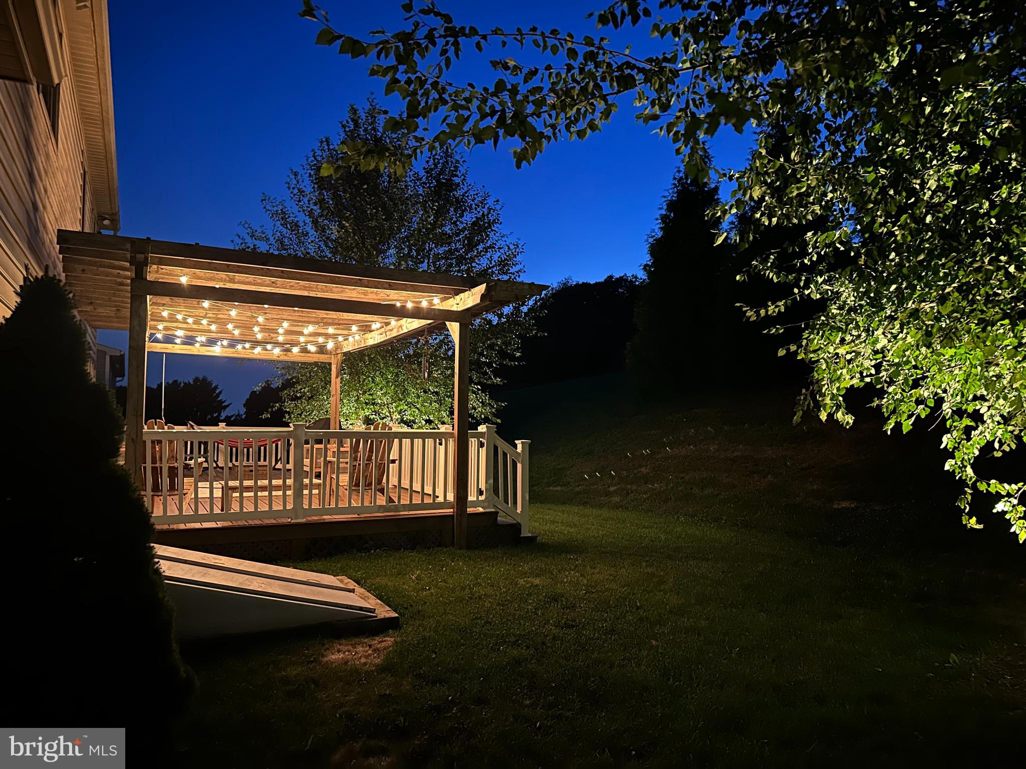EAGLE HEIGHTS - Residential