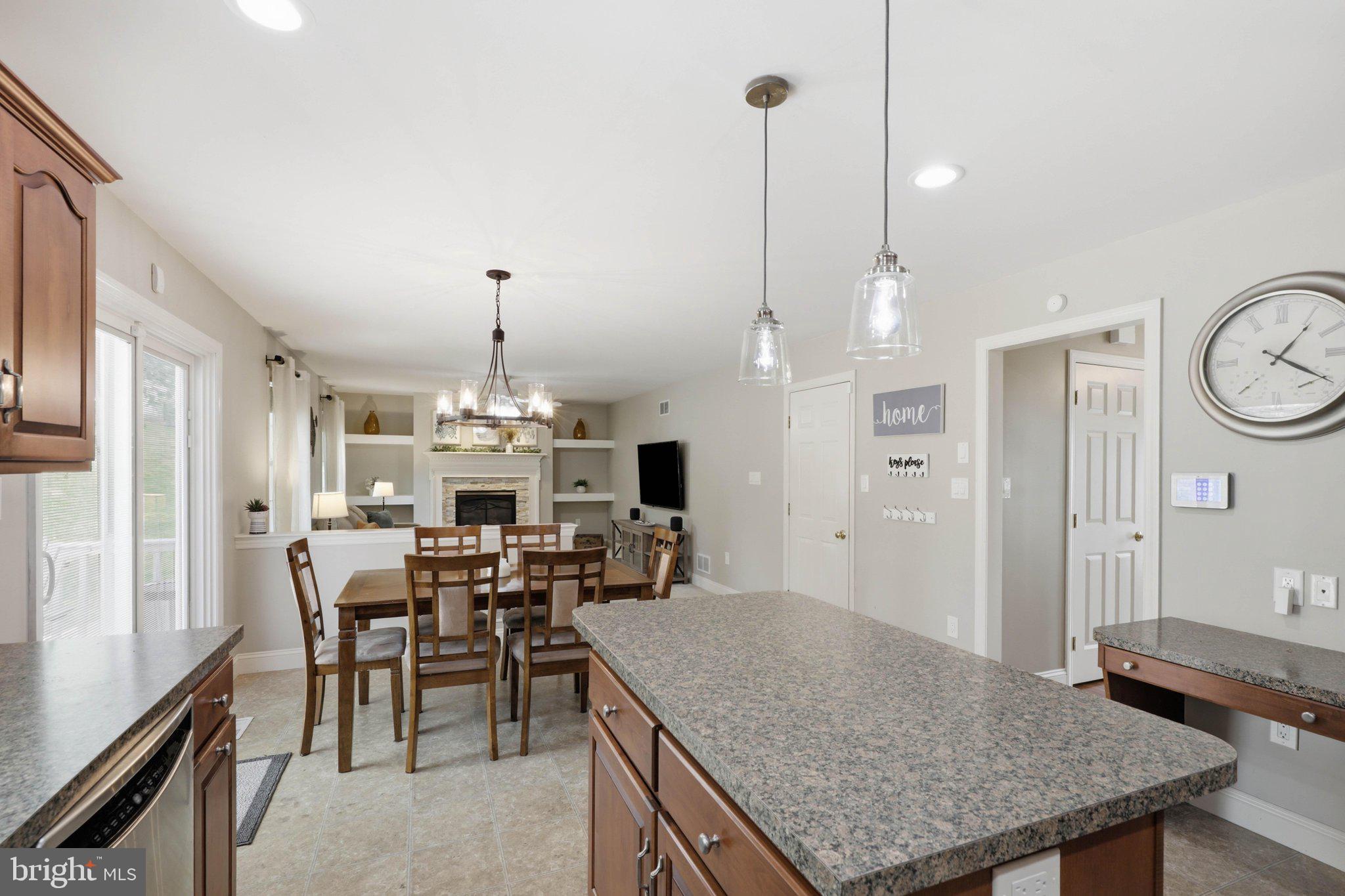 EAGLE HEIGHTS - Residential