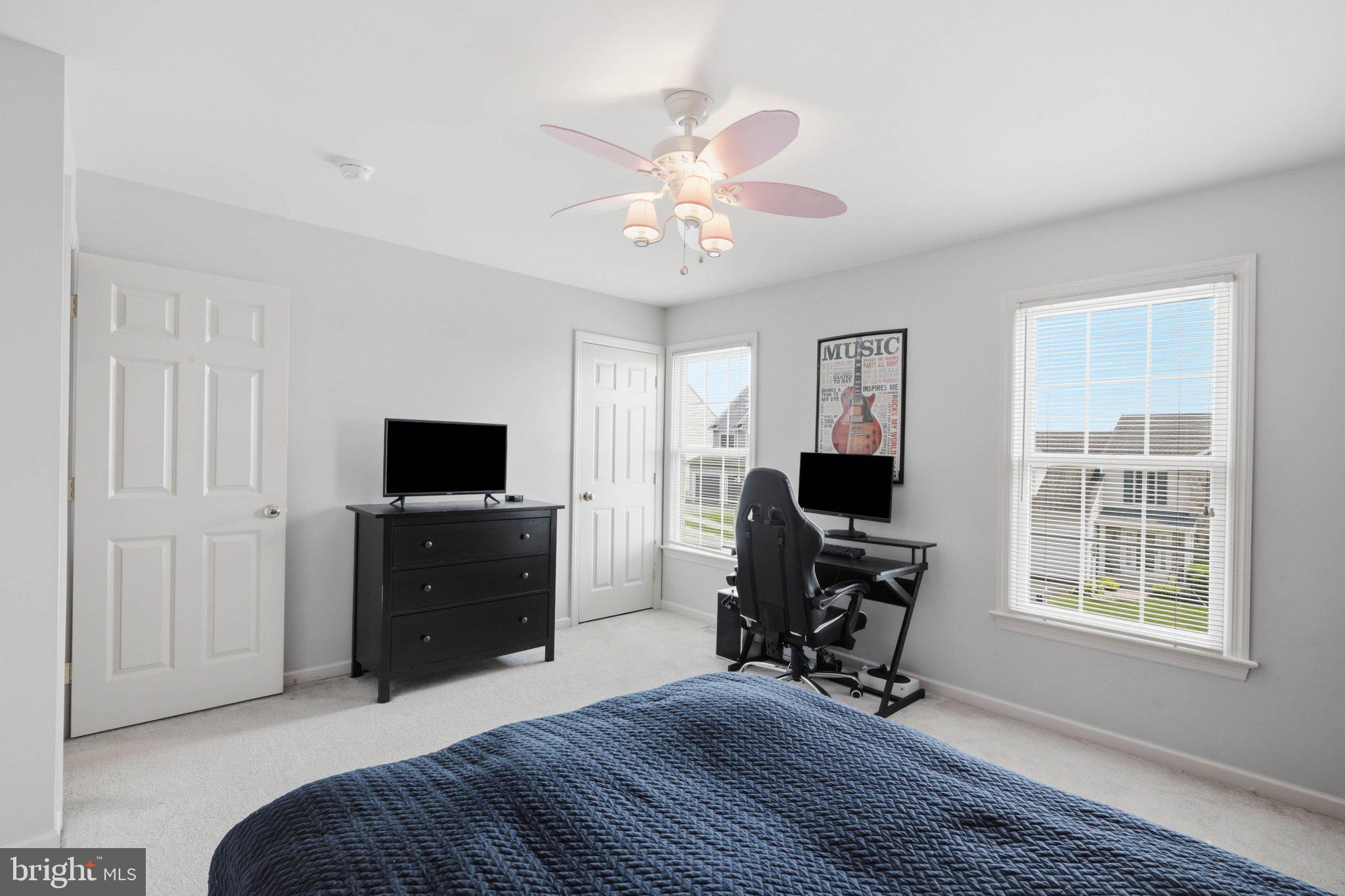EAGLE HEIGHTS - Residential
