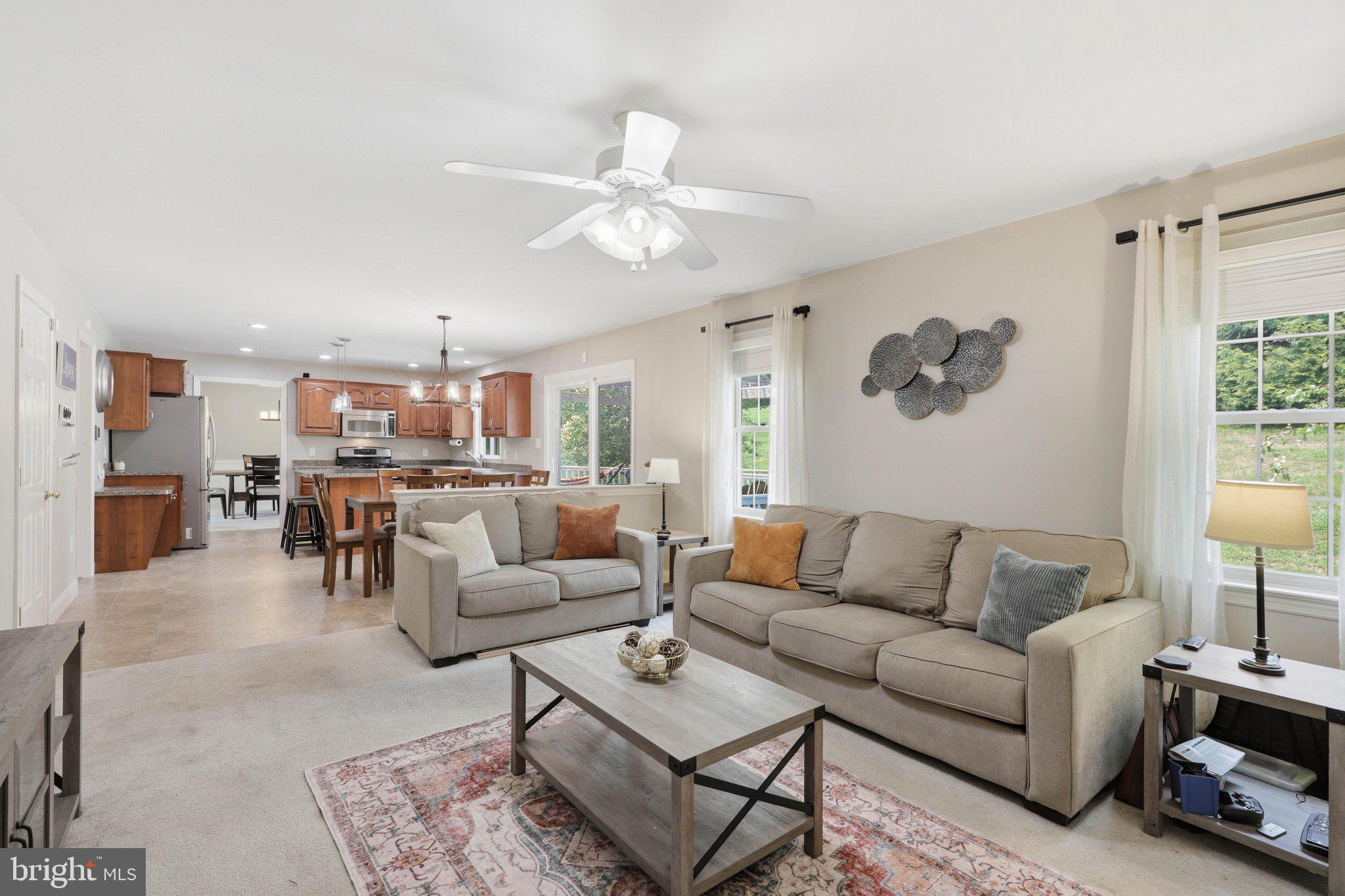 EAGLE HEIGHTS - Residential
