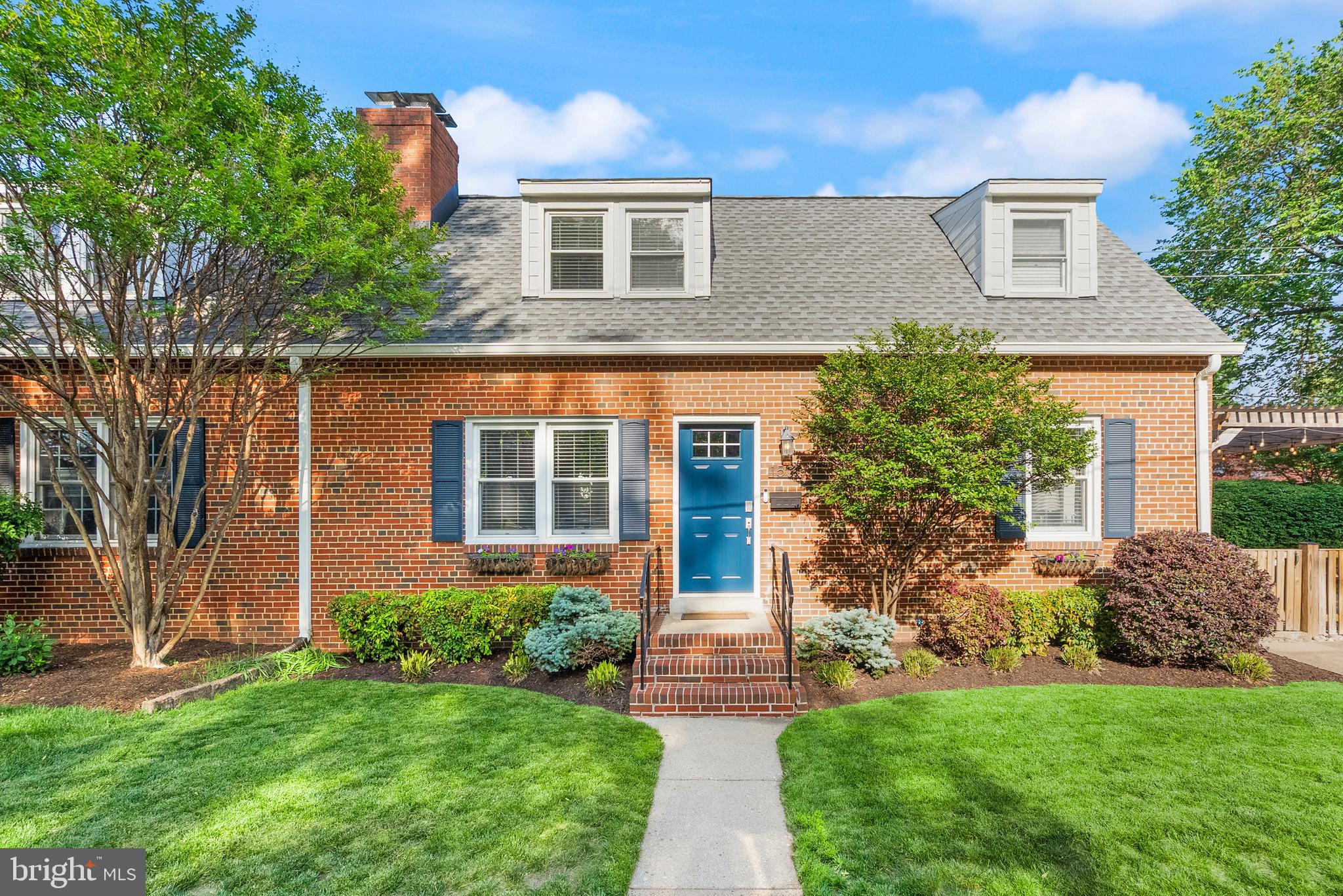 COTTAGE PARK - Residential