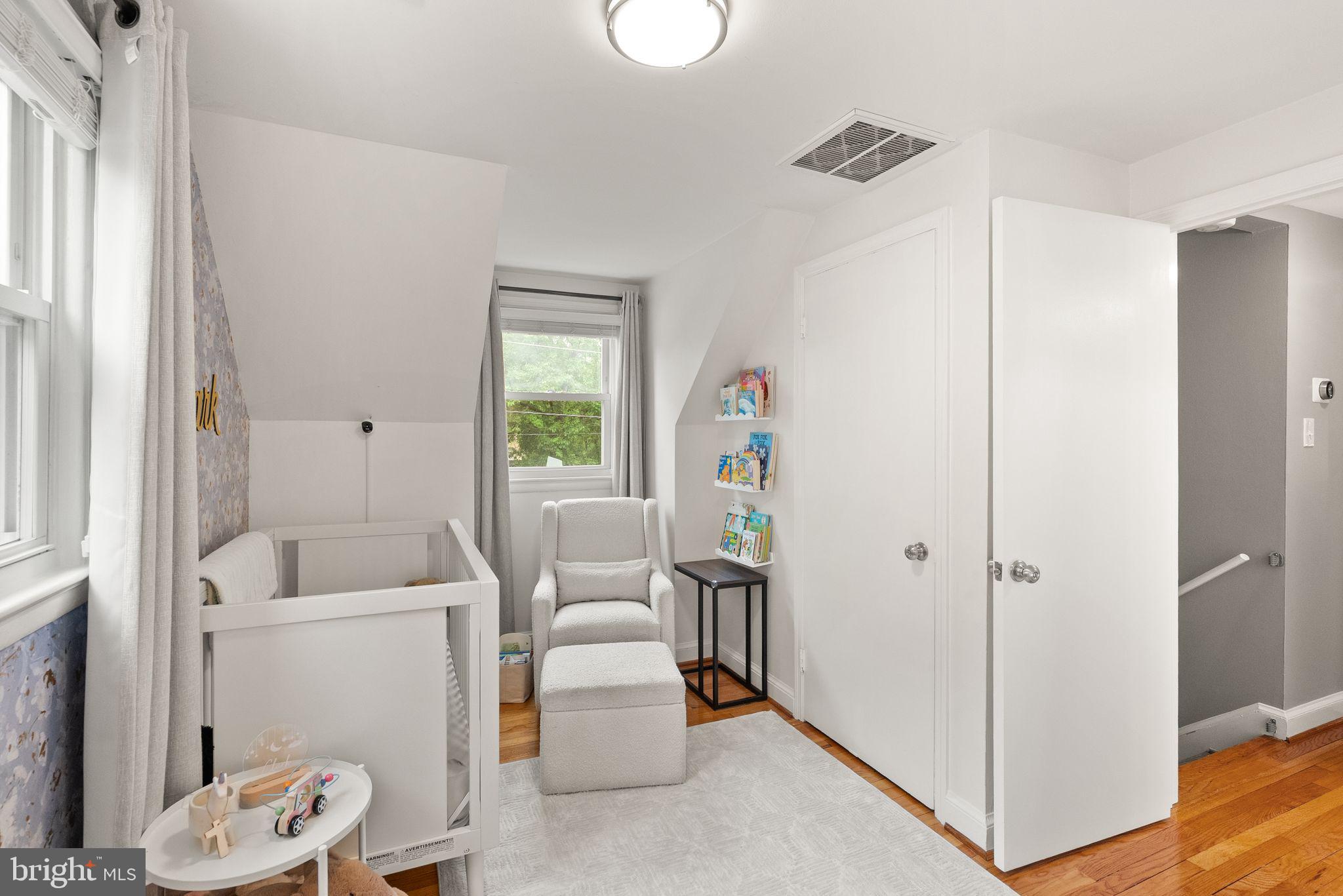 COTTAGE PARK - Residential